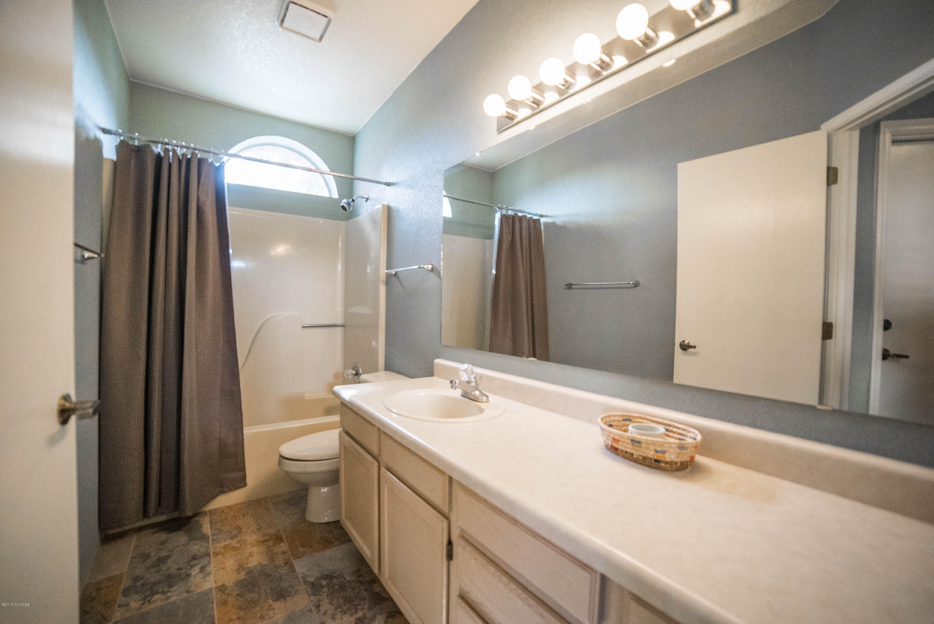 1500 W Vuelta Salvatierra