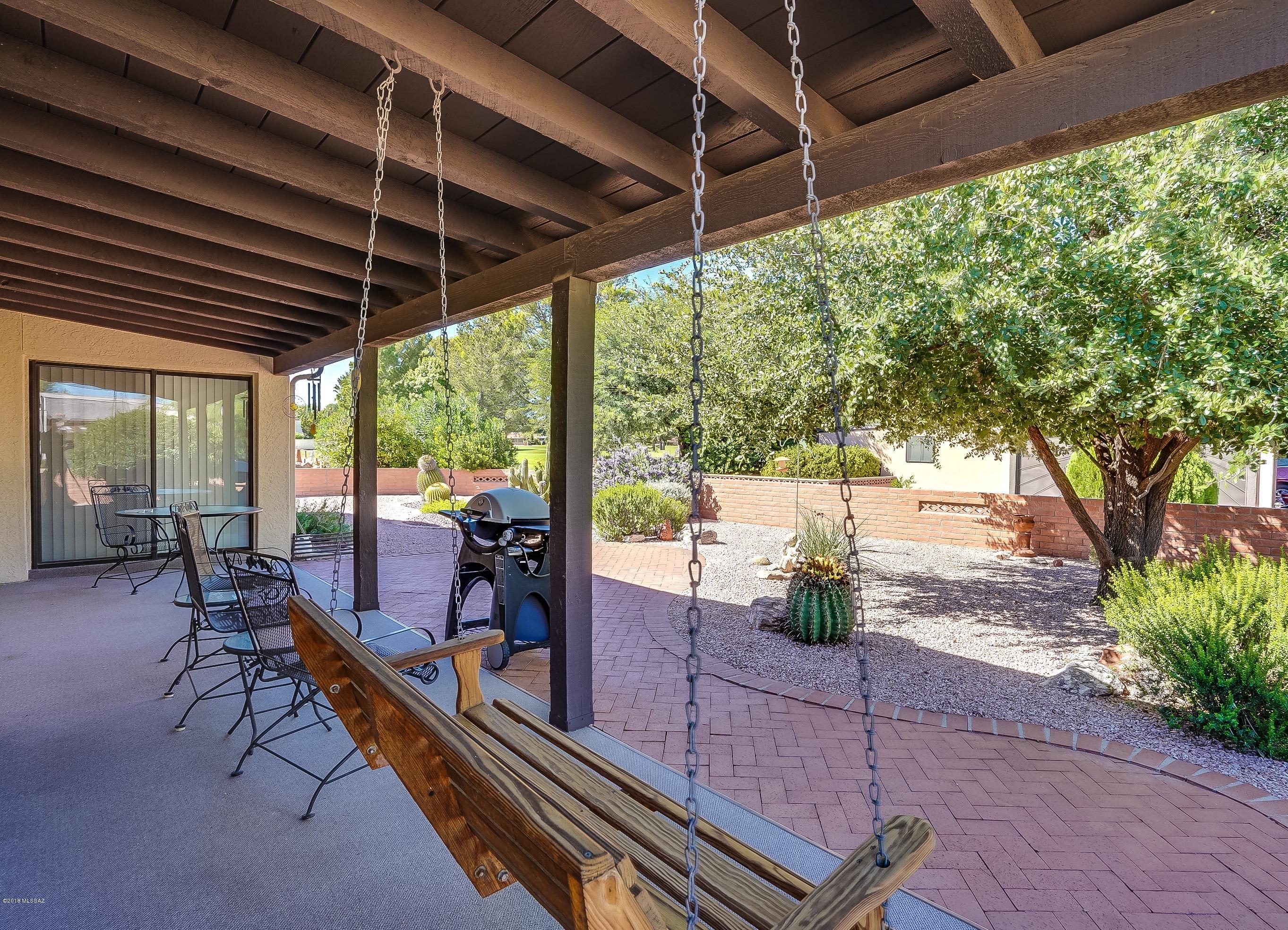 371 E Placita Idilio