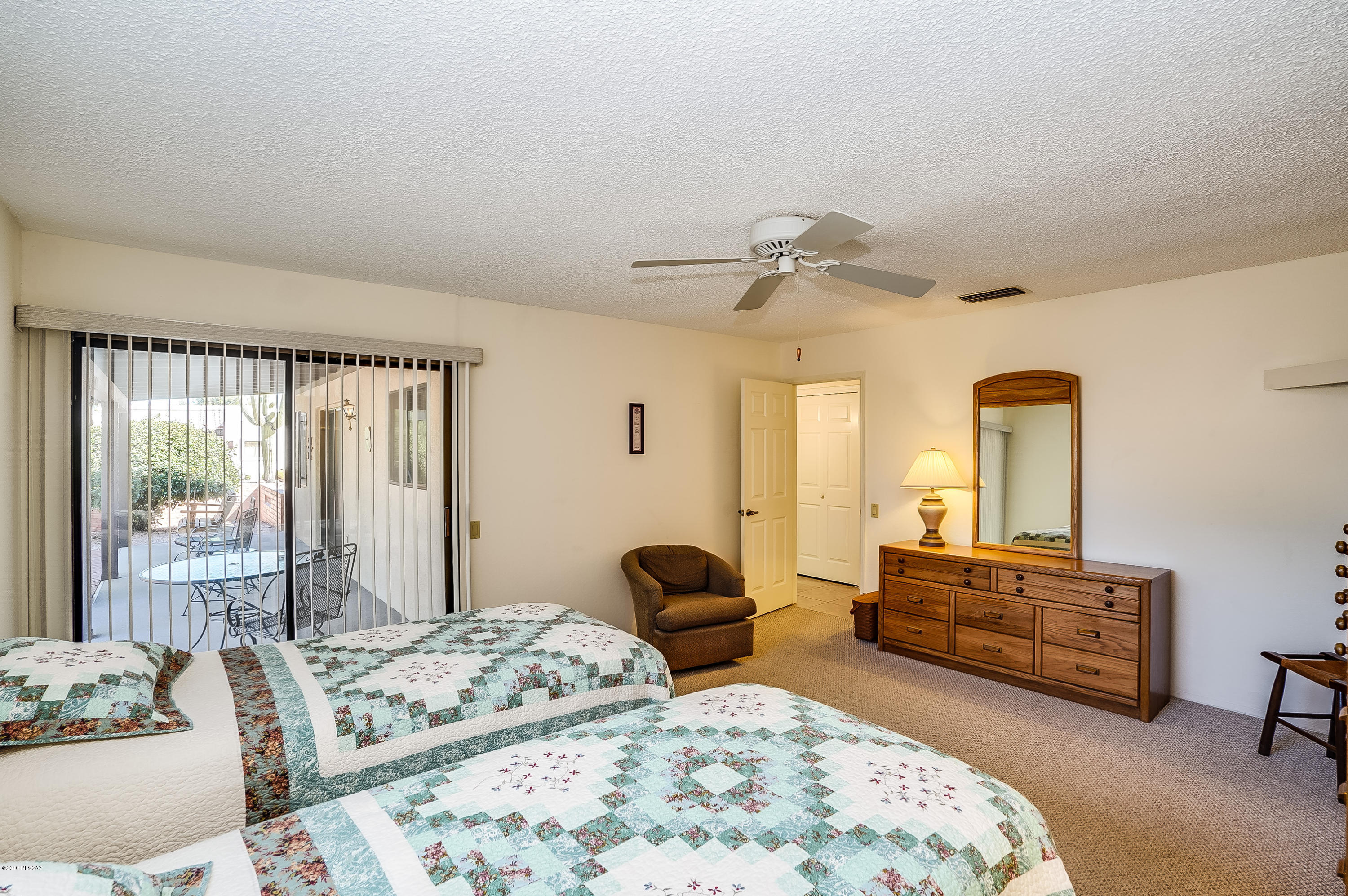 371 E Placita Idilio