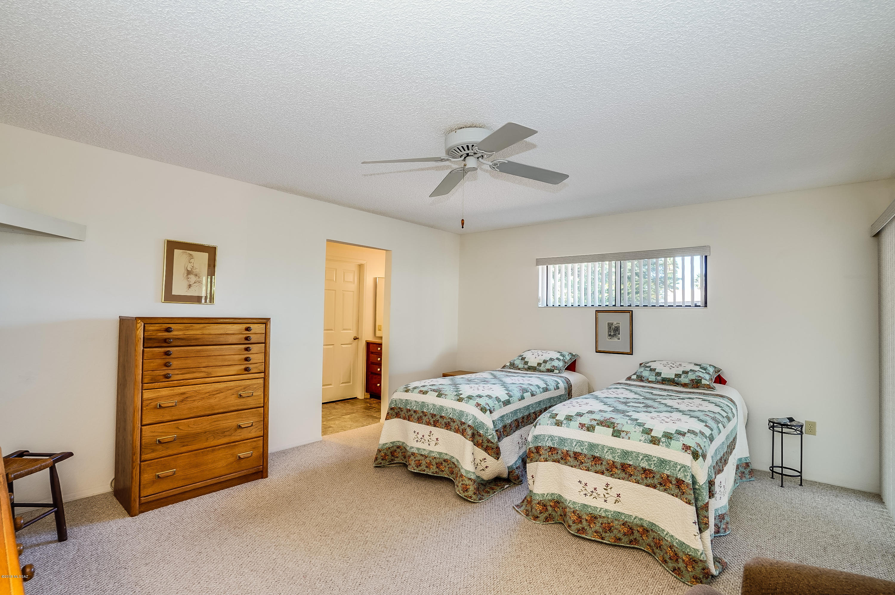 371 E Placita Idilio