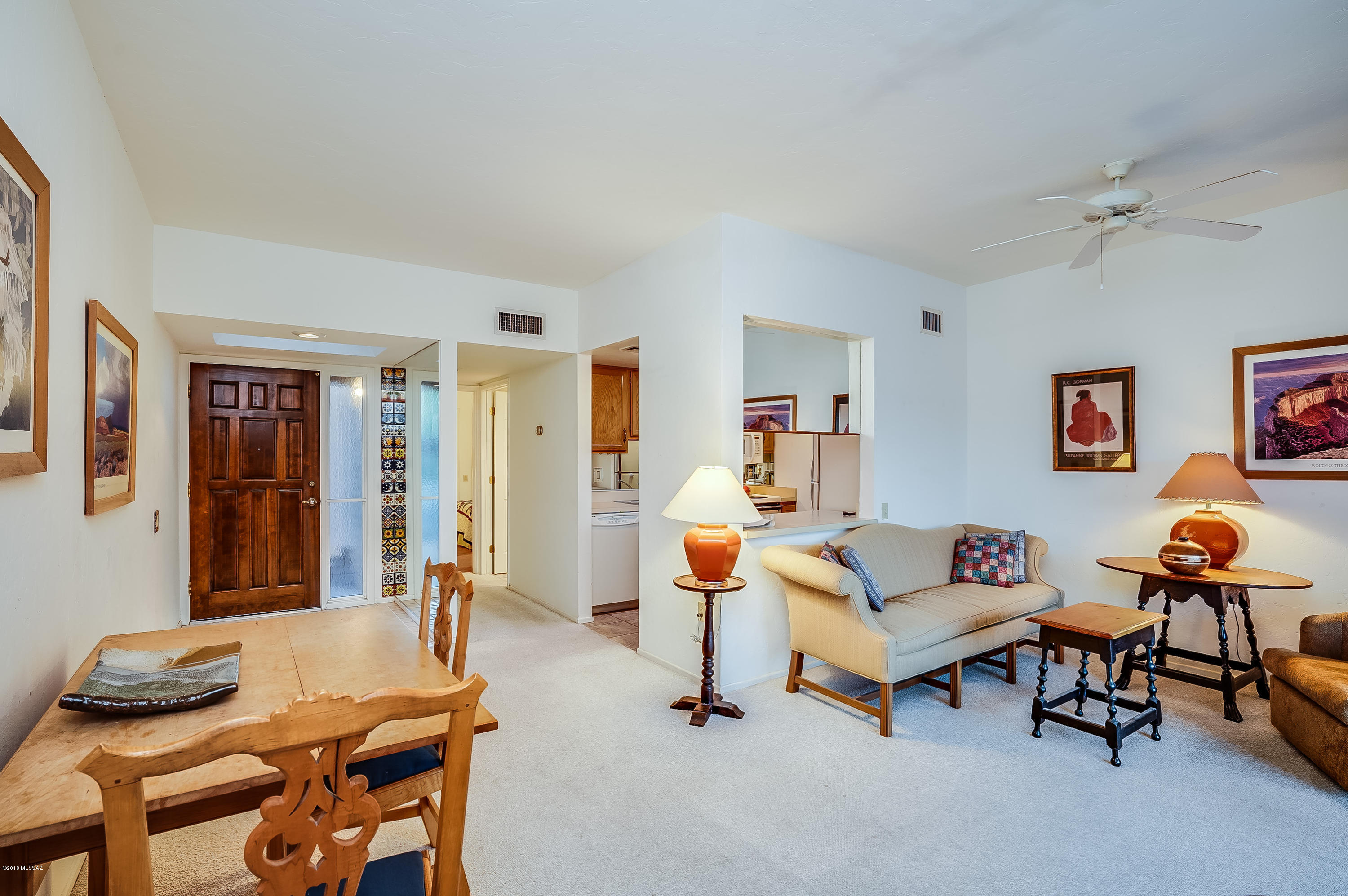 2521 S Calle De Humes