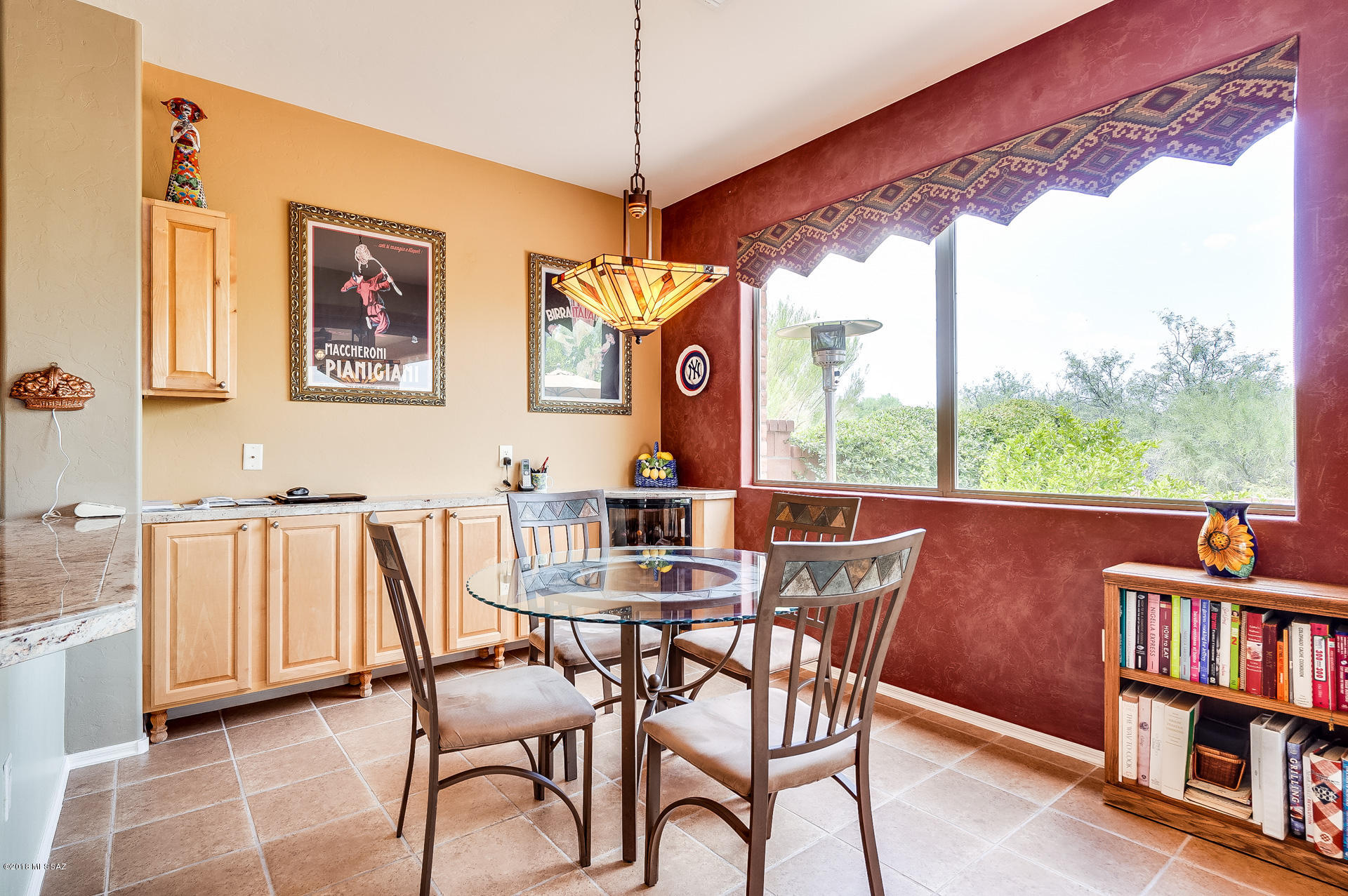 588 W Union Bell Drive