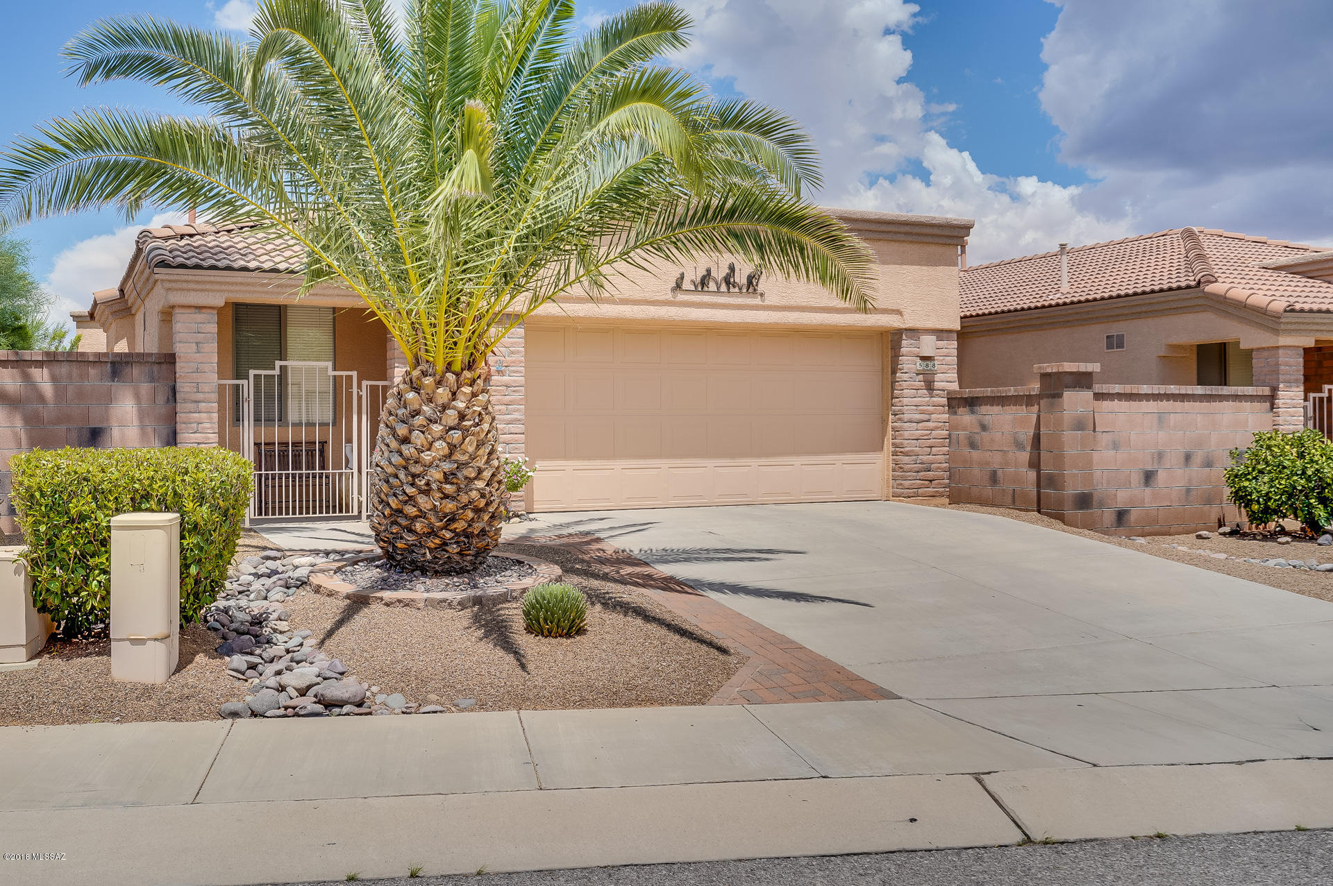588 W Union Bell Drive