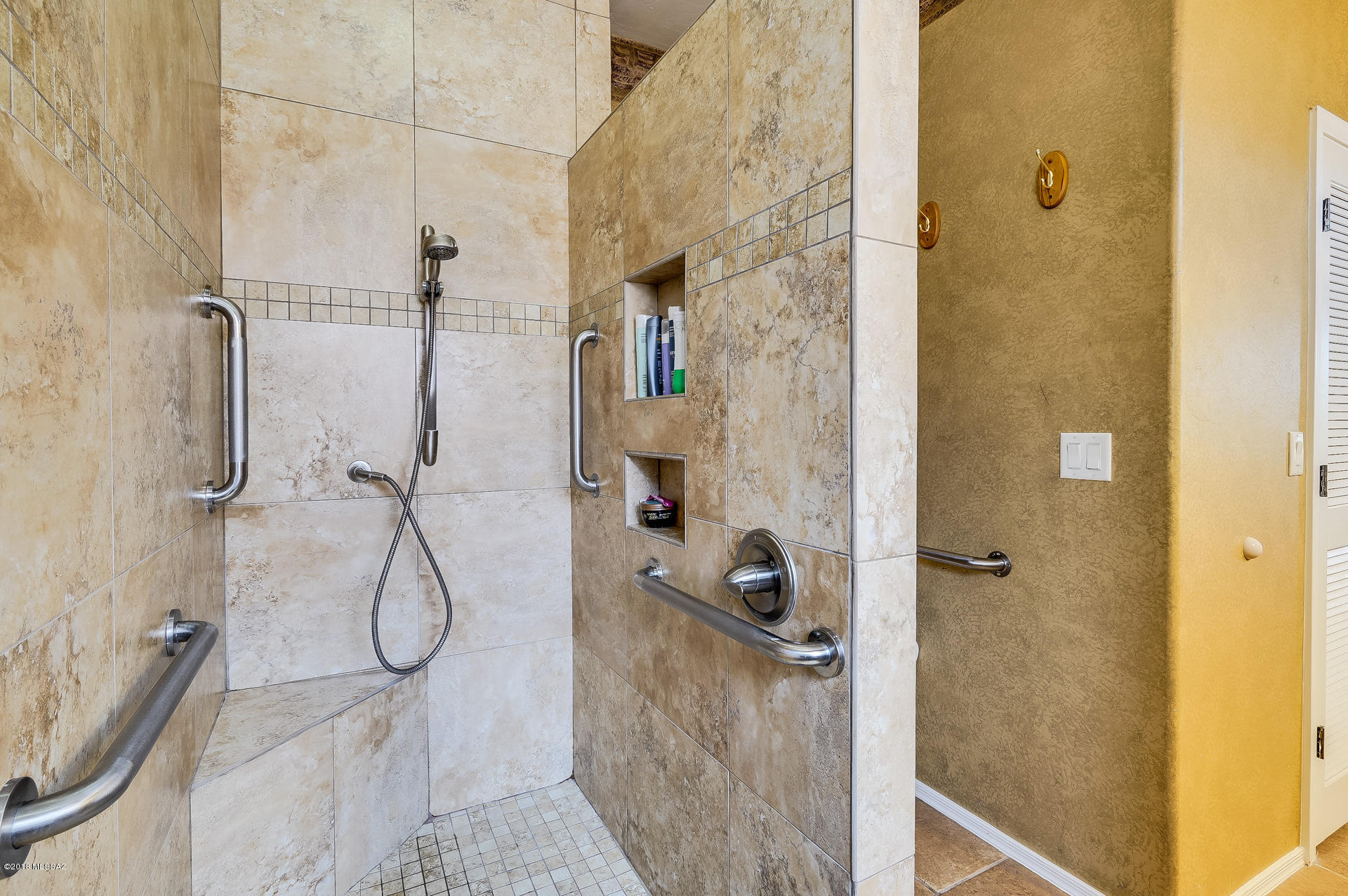 588 W Union Bell Drive