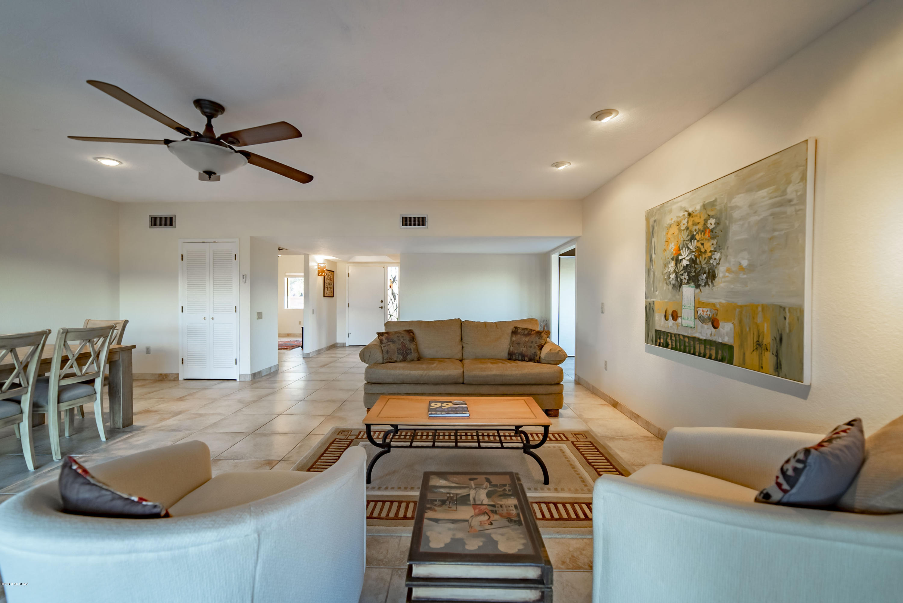 3841 S Placita De La Moneda