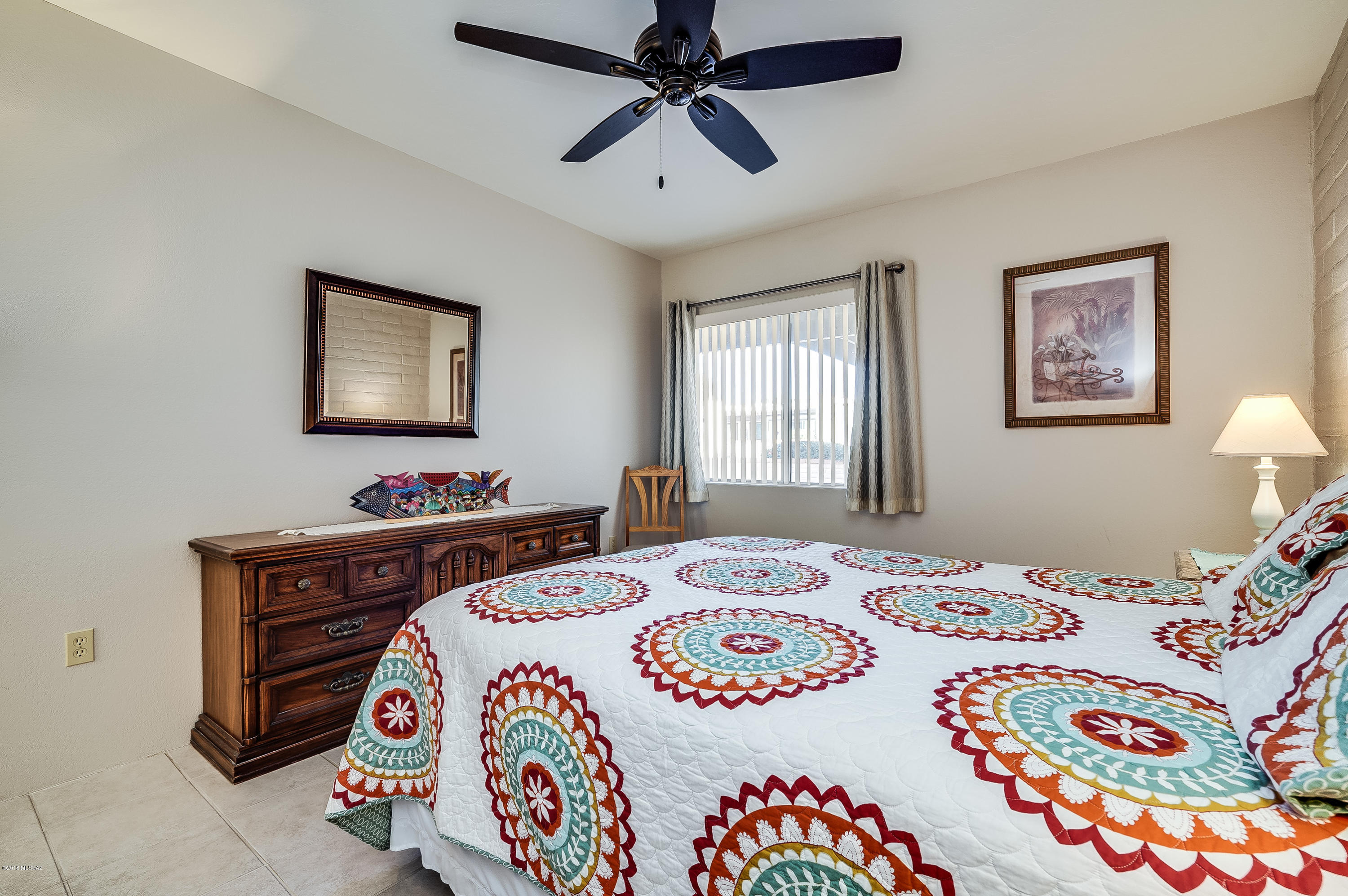 1387 W Camino Tolteca