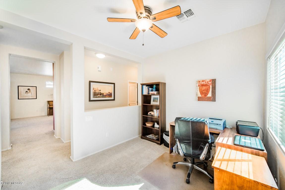 15832 S Via Cayetano
