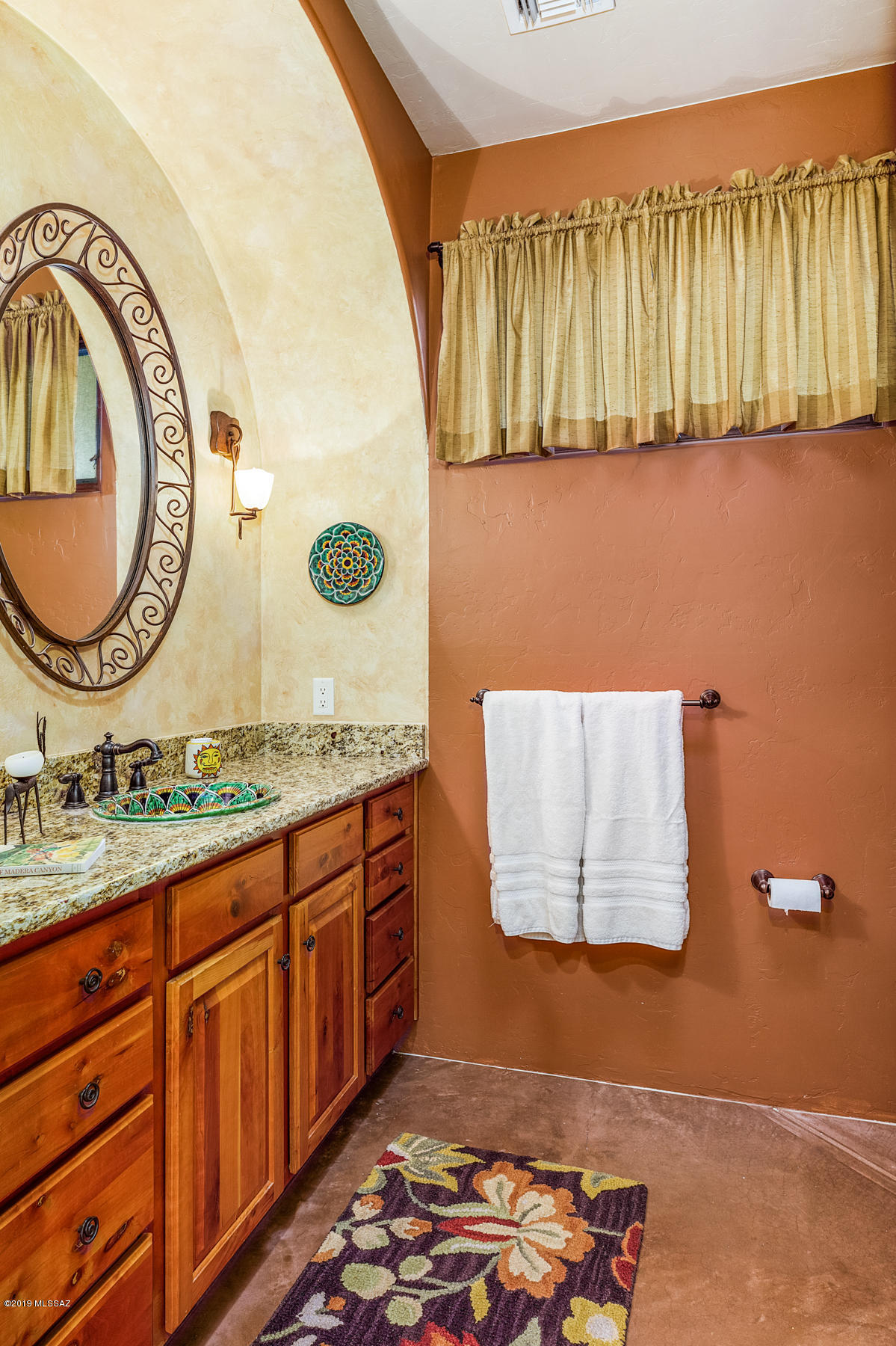 1072 S Dutch John Spring Court