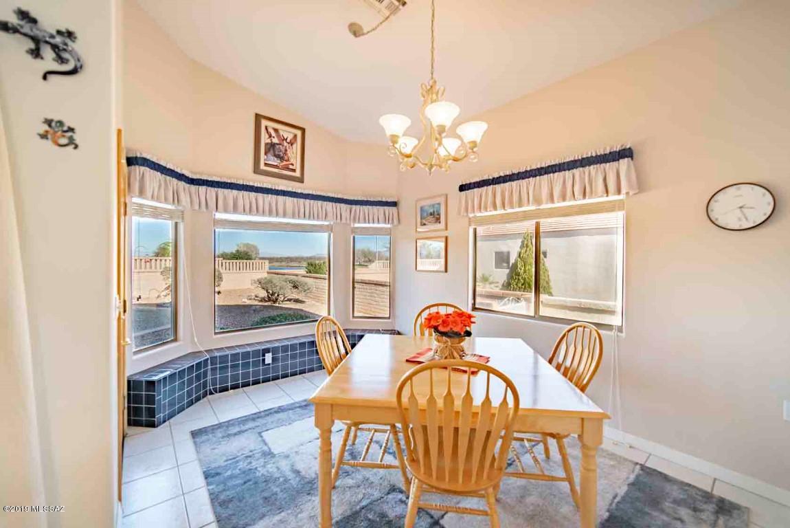 3427 S Waterfall Drive