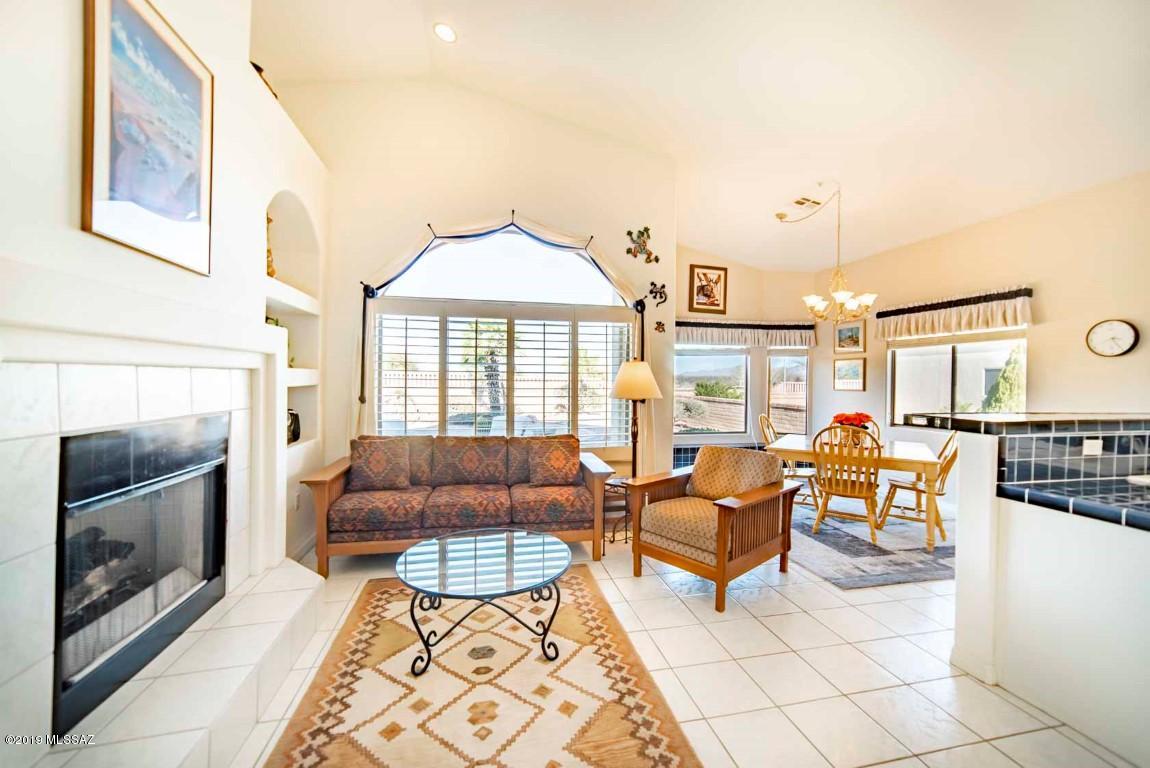 3427 S Waterfall Drive