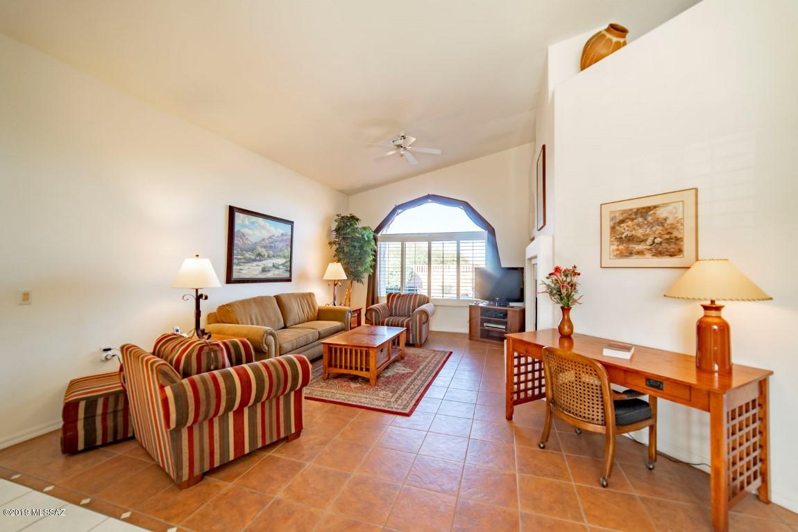 3427 S Waterfall Drive