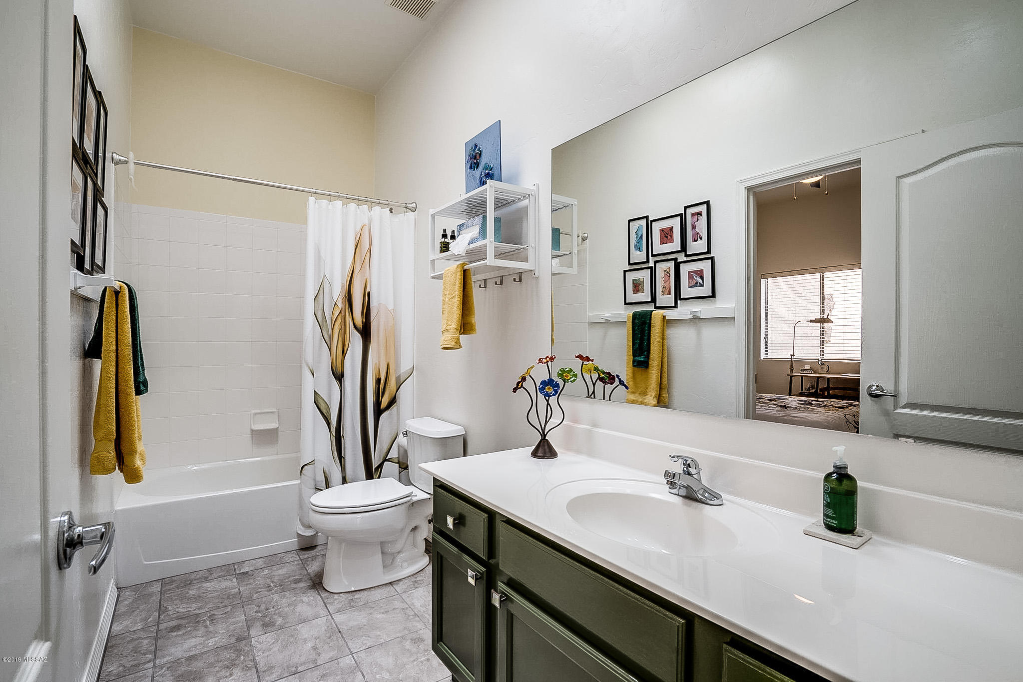 2388 S Orchard View Drive