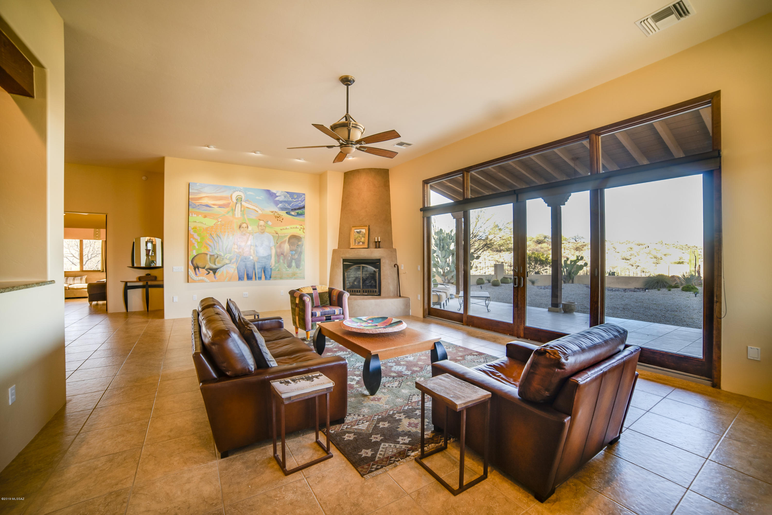 916 W Placita Quieta