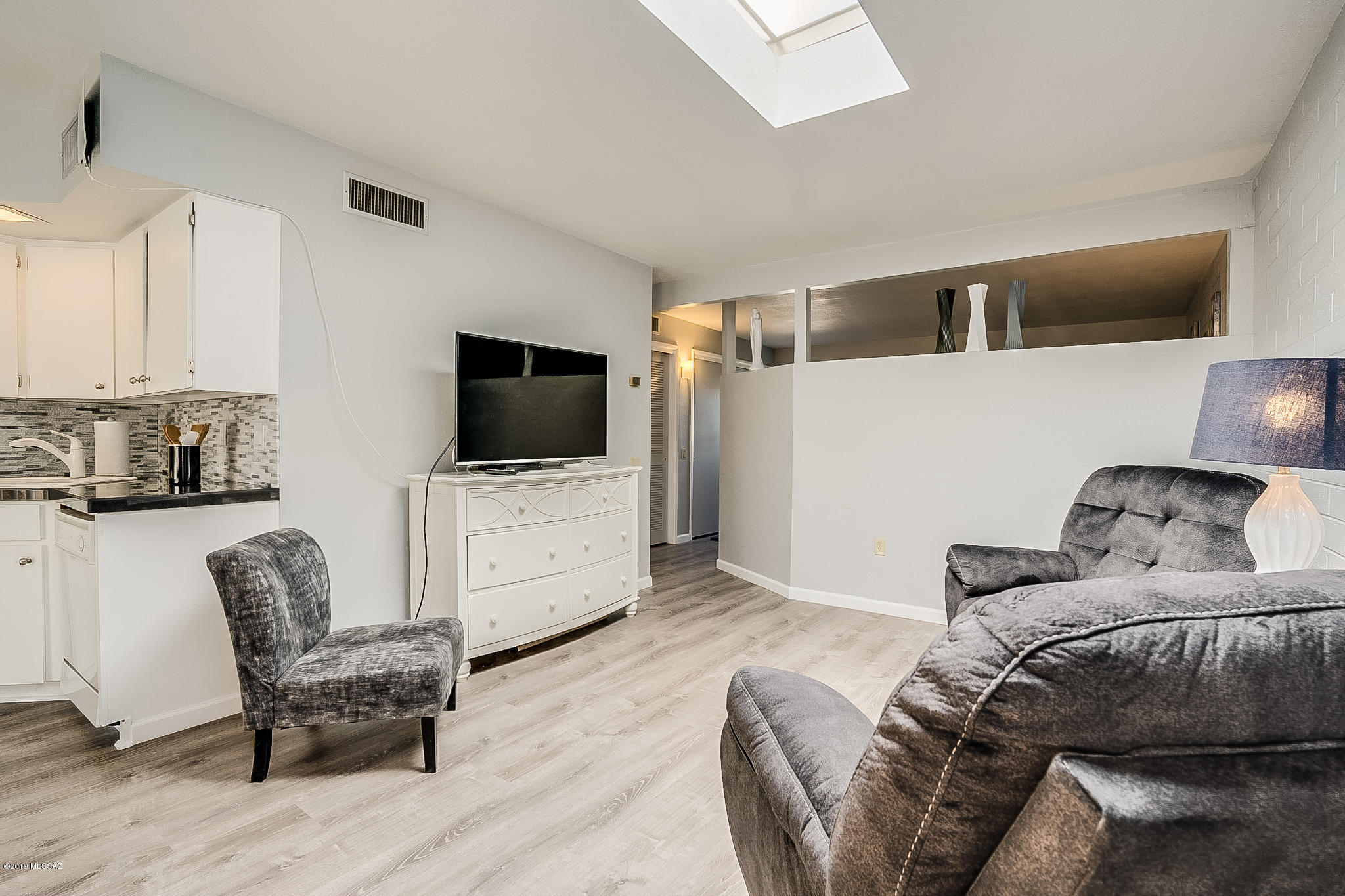 1053 S Calle De Las Casitas