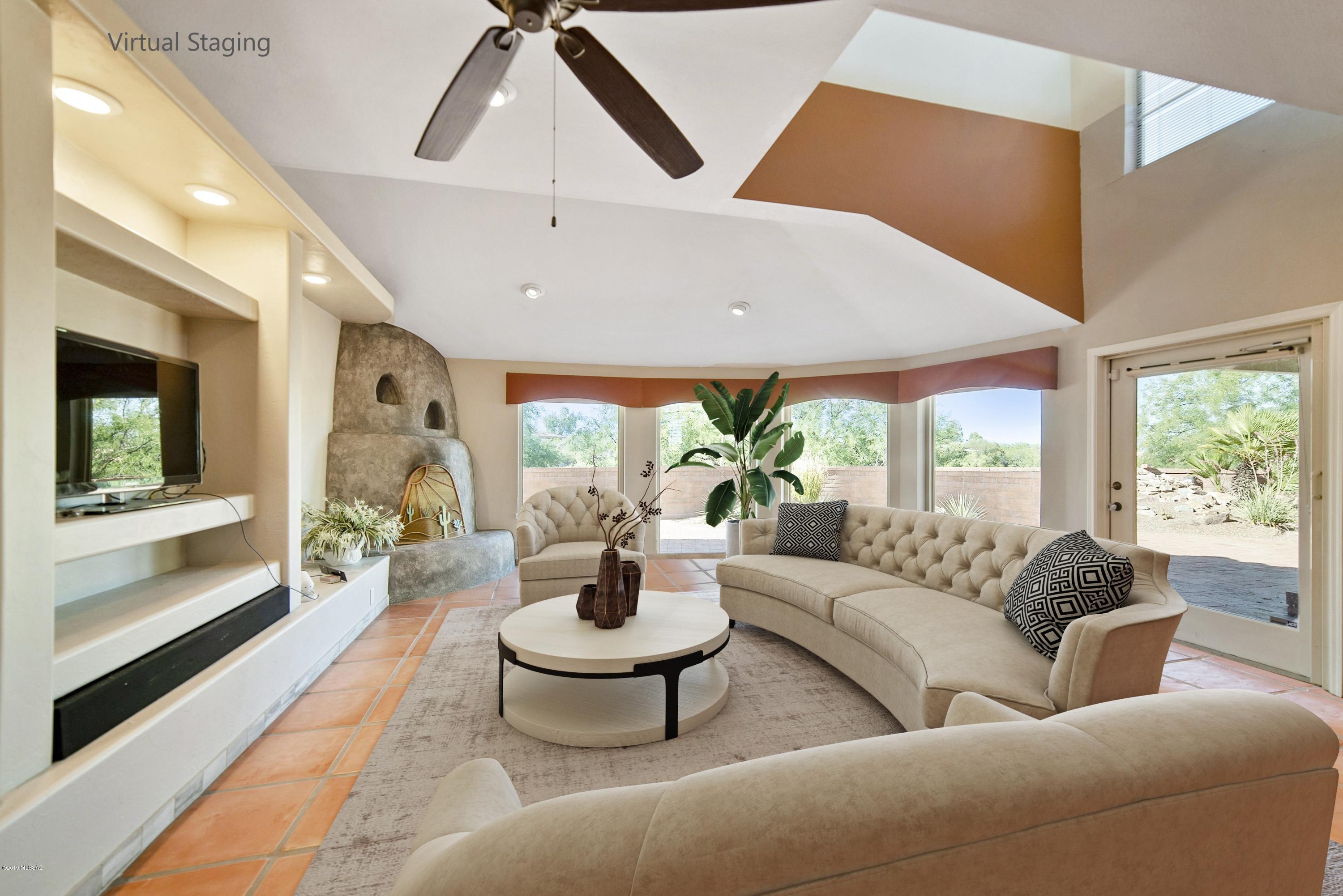 1380 W Placita De La Cotonia