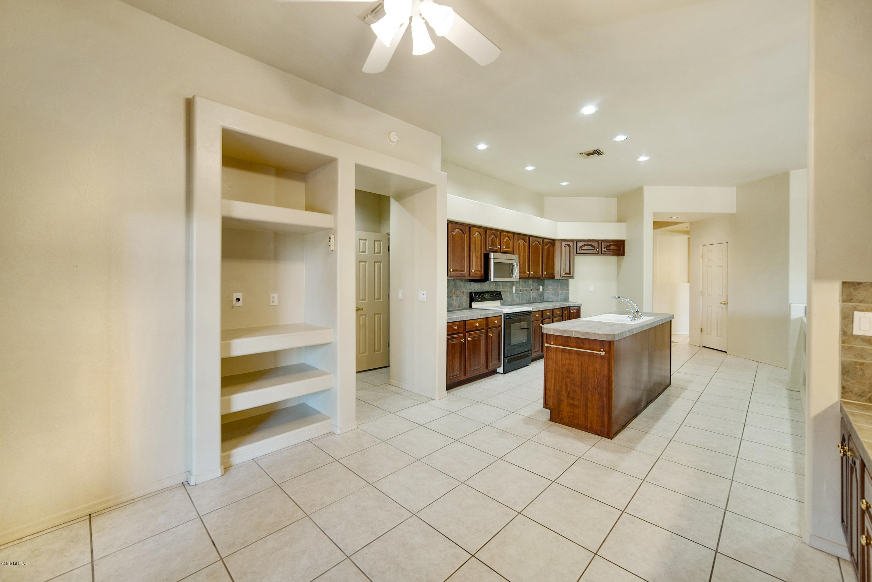 1752 W Placita Del Codillo