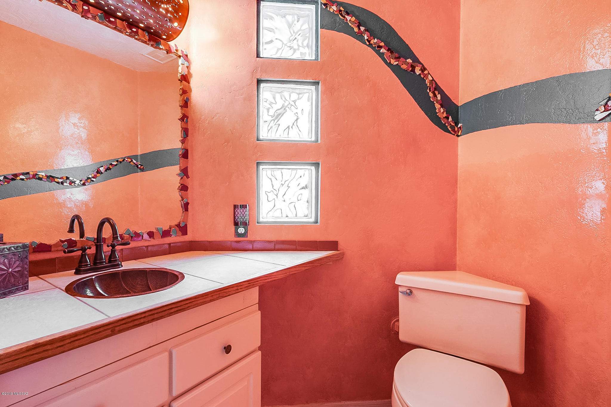 1917 W Mintbush Drive