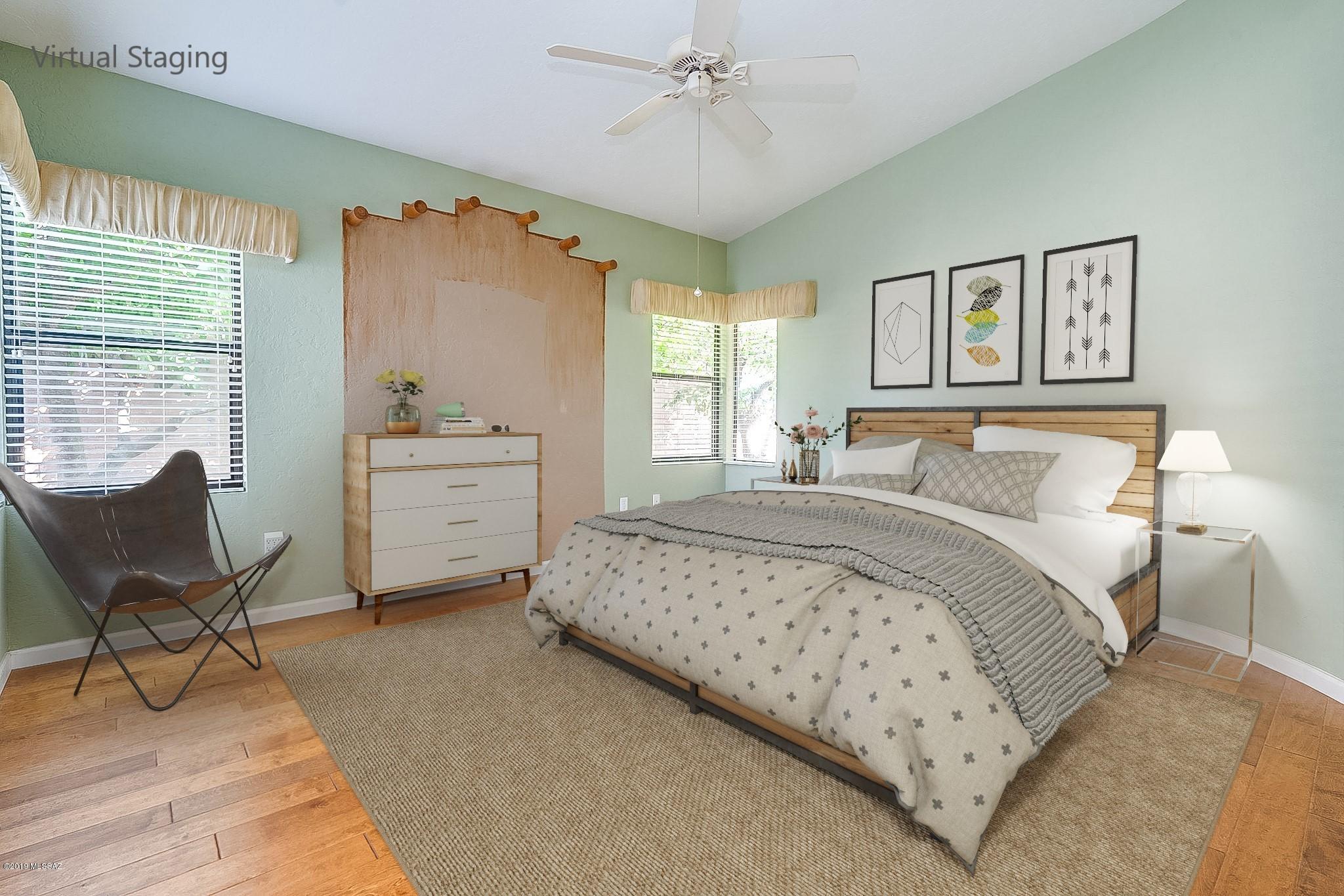 1917 W Mintbush Drive