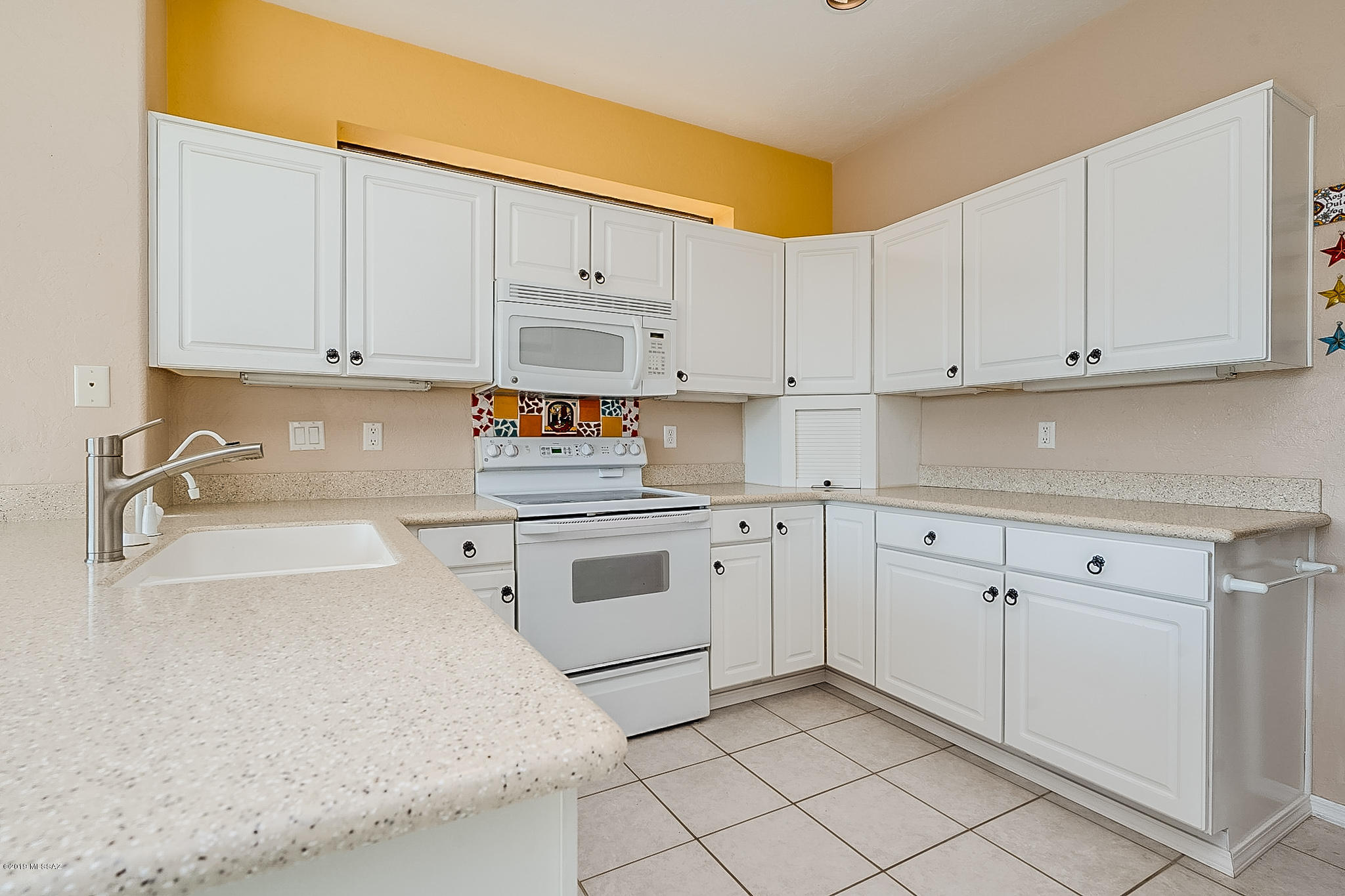 1917 W Mintbush Drive