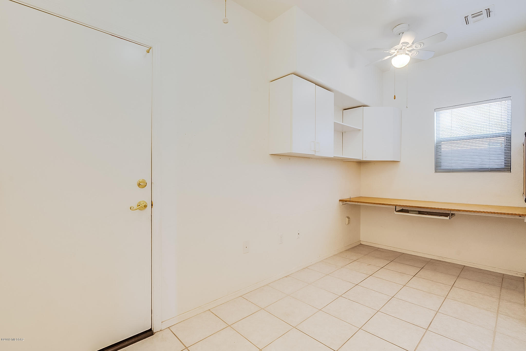 1917 W Mintbush Drive