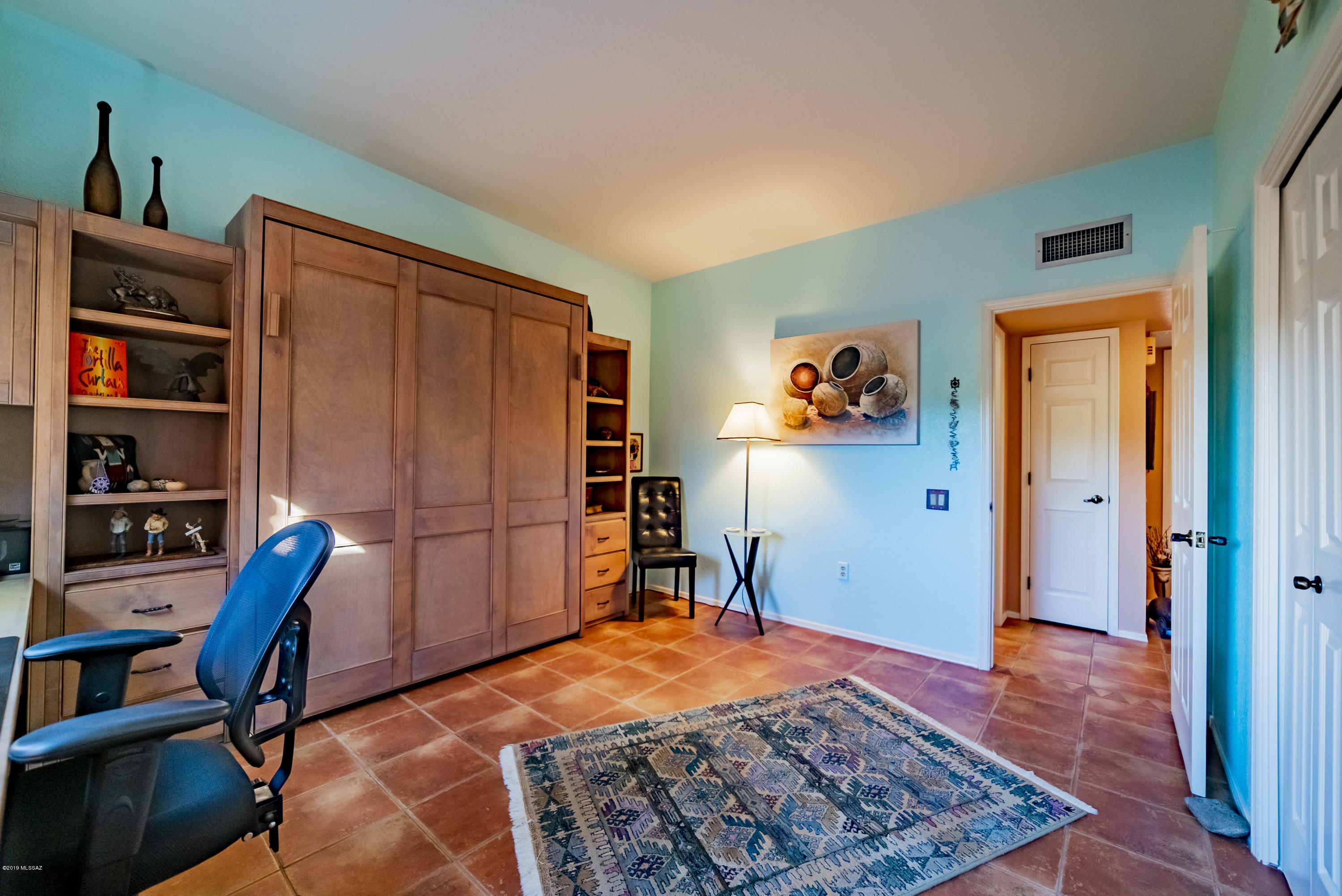 3587 S Via Del Estornino