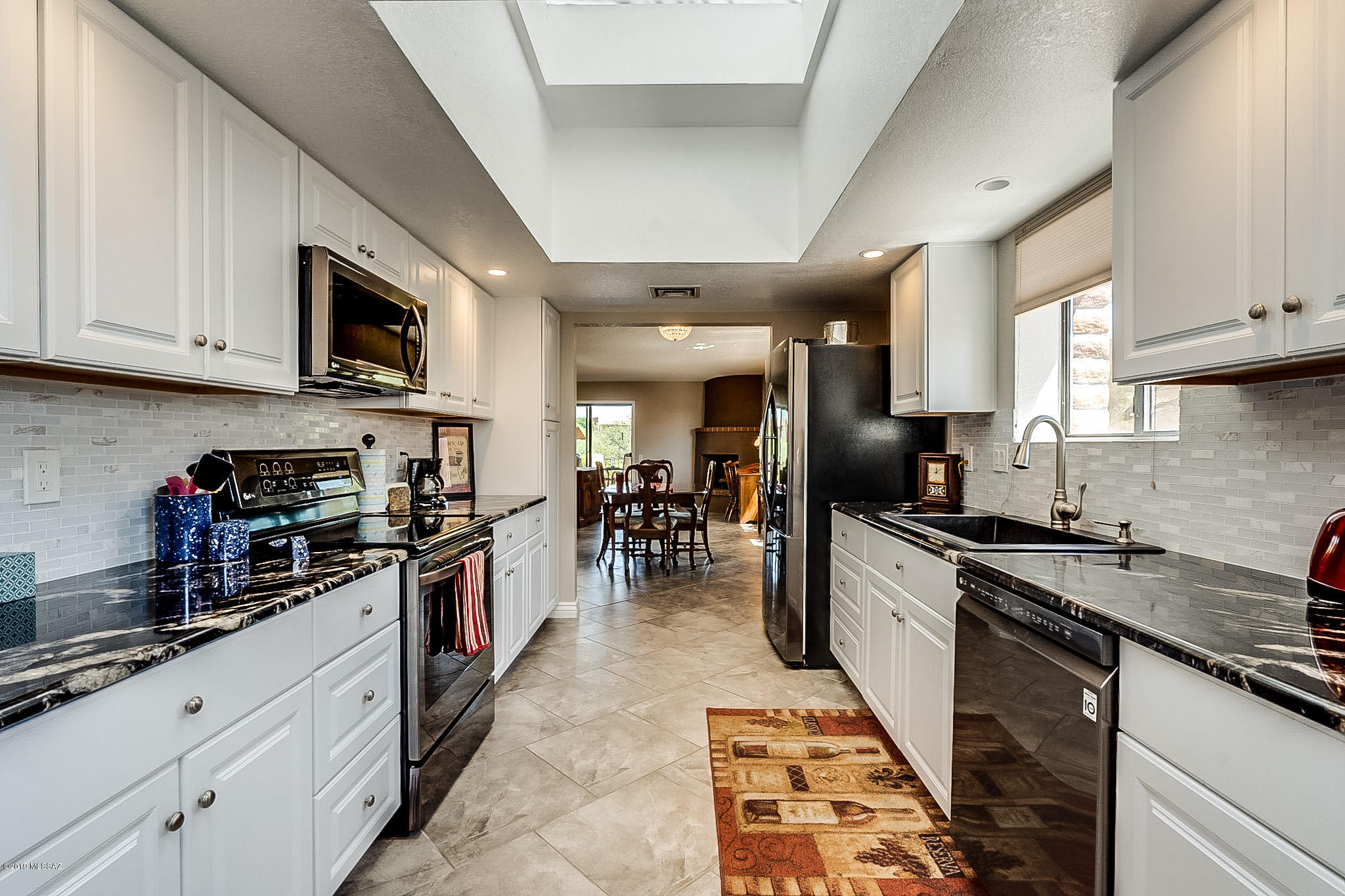 1466 W Via De La Gloria