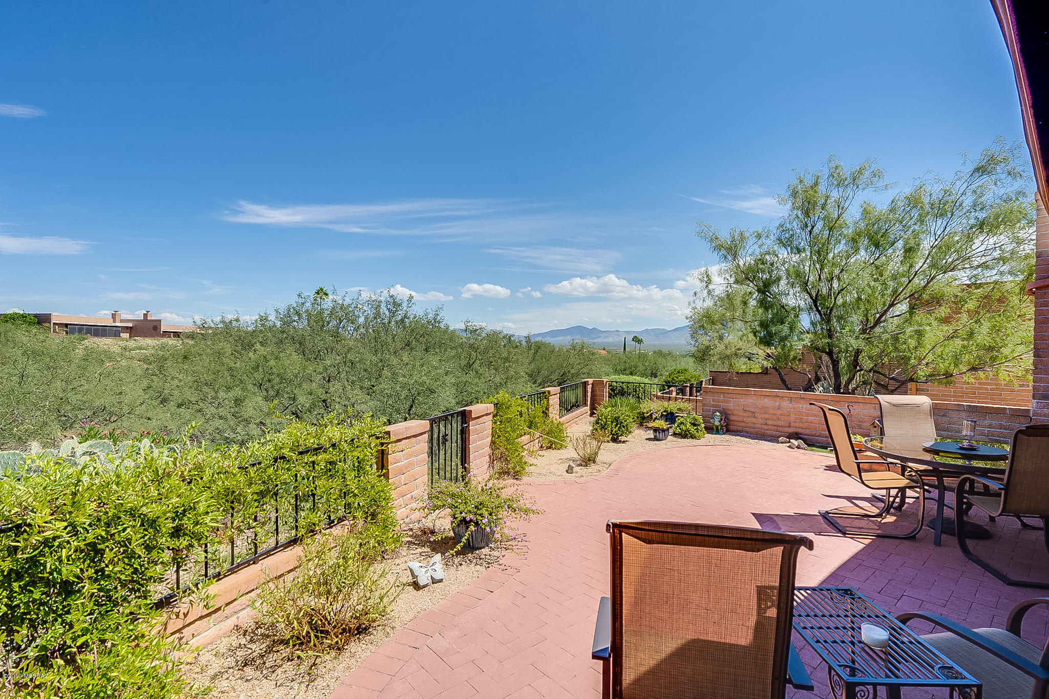 1466 W Via De La Gloria