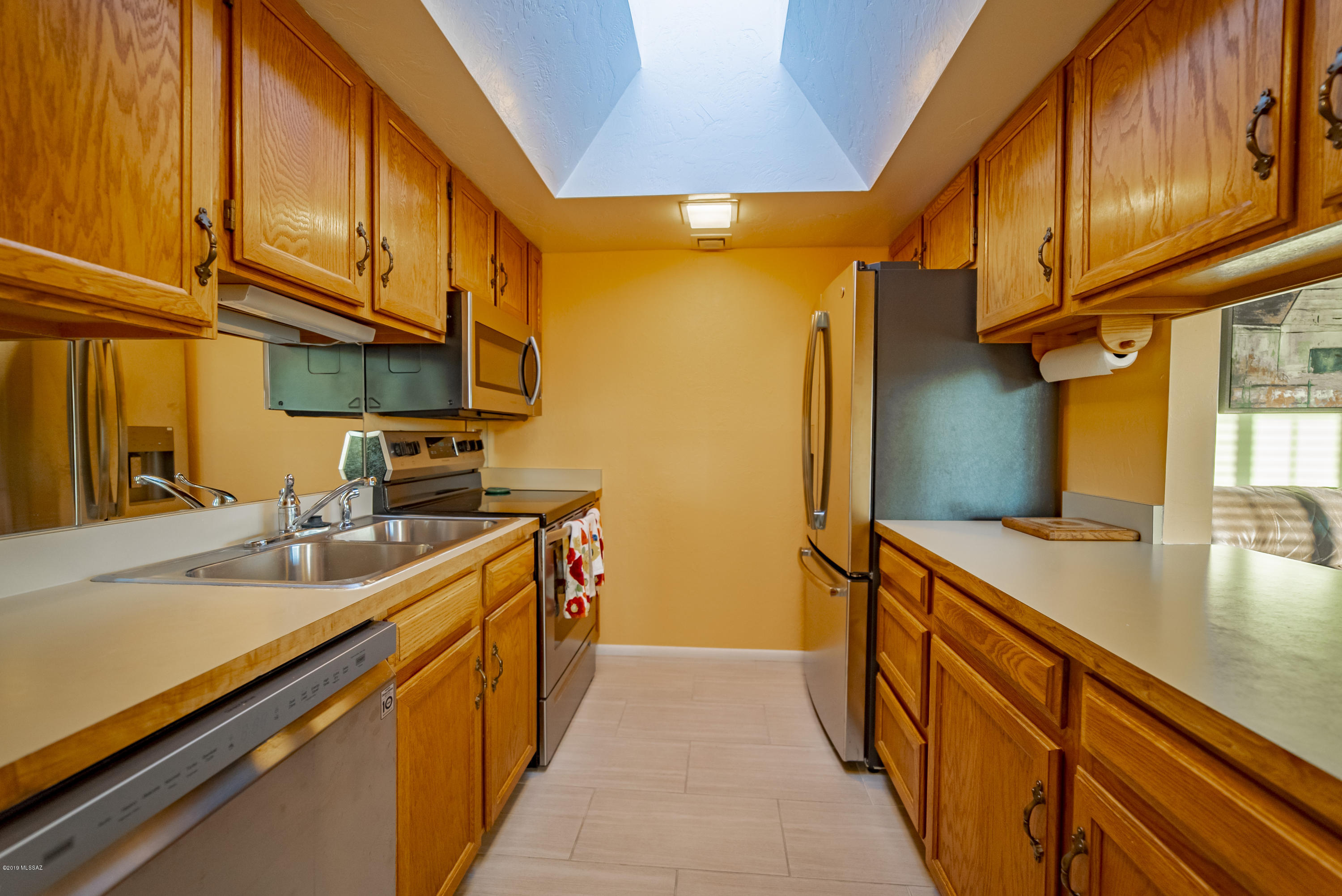 2525 S Calle Del Dante