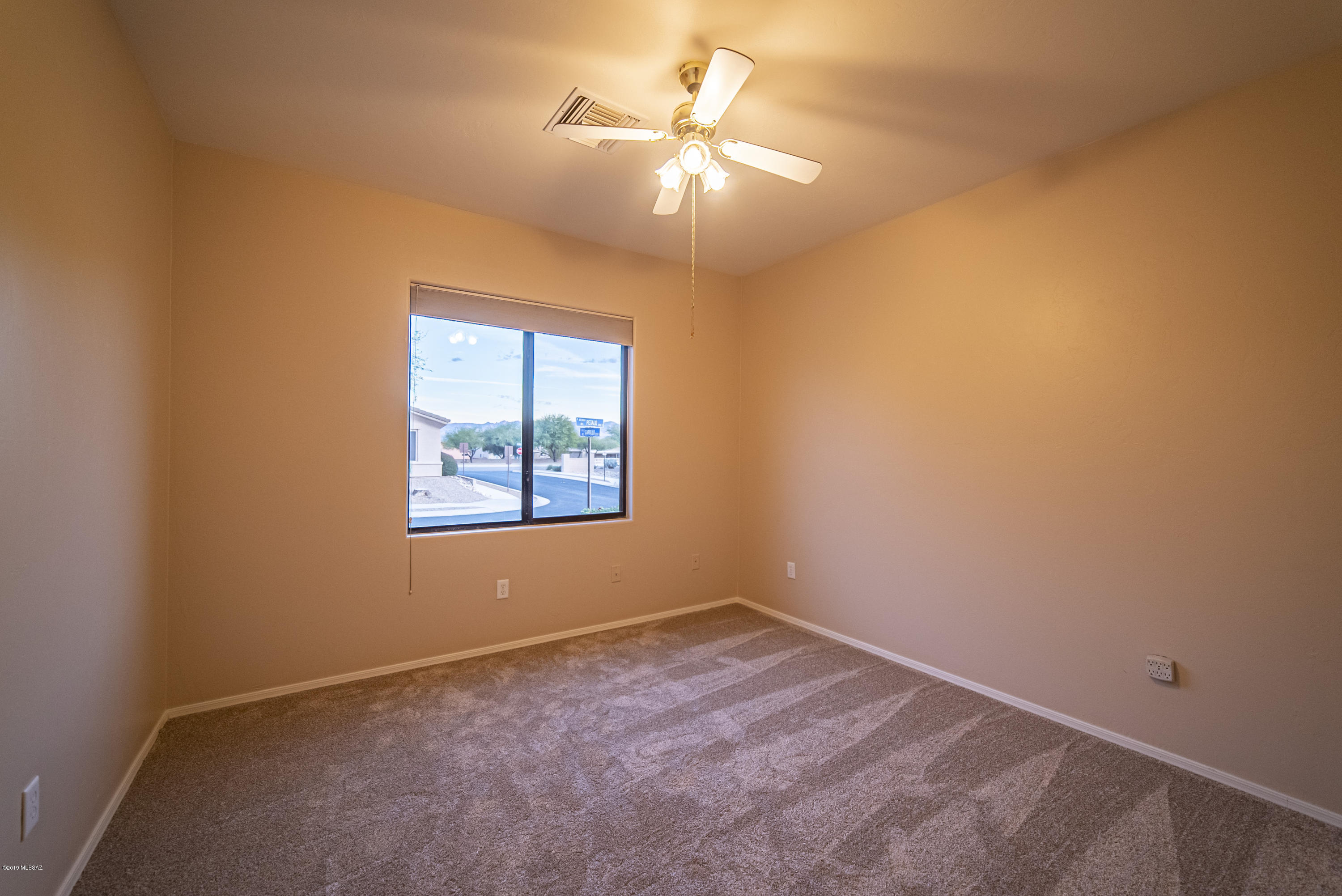 2193 N Avenida Del Petalo