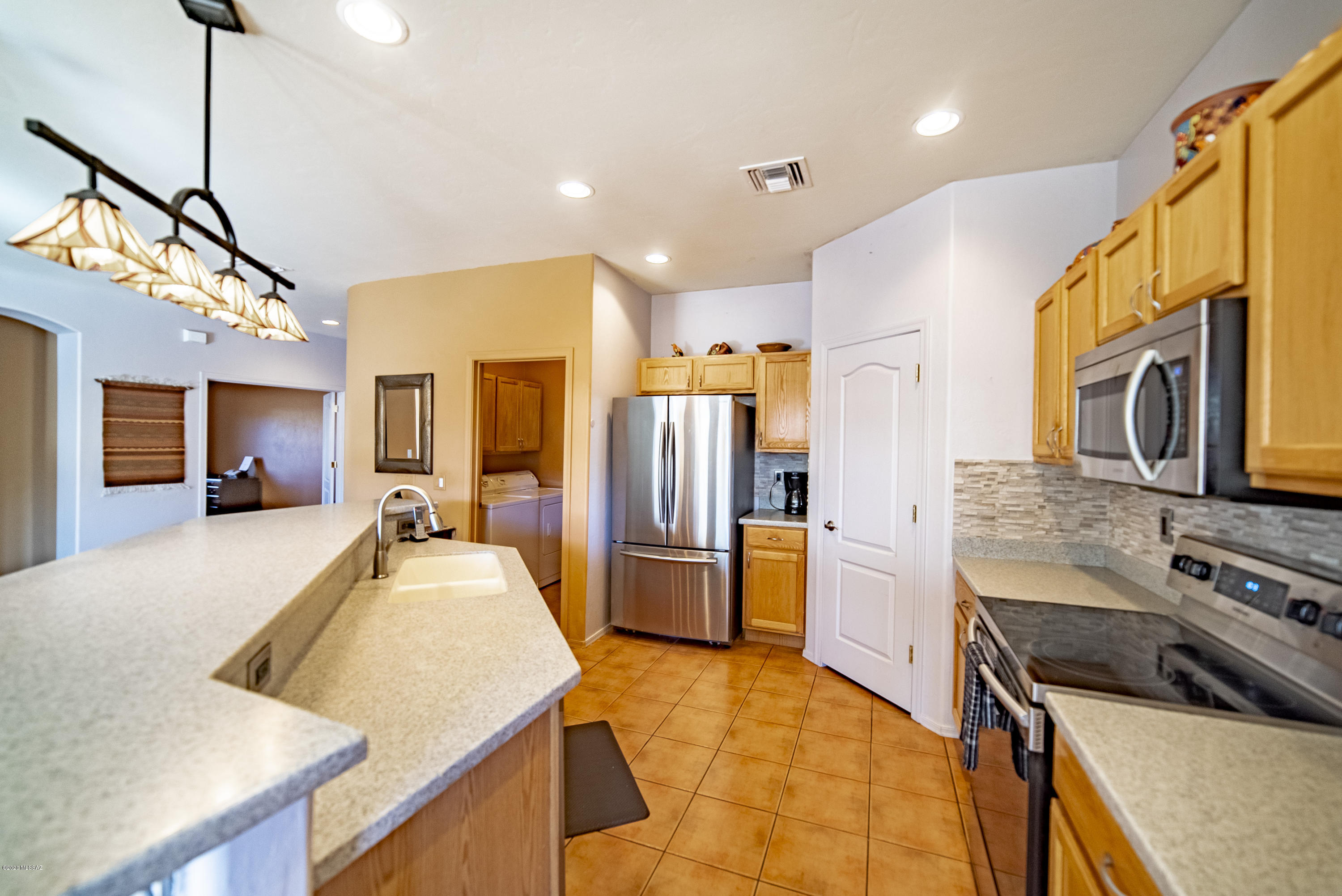 214 E Calle De La Semilla