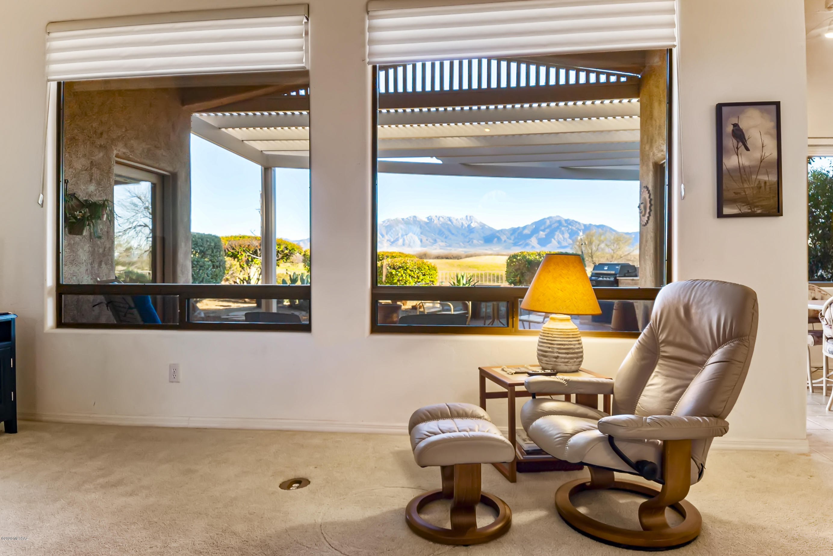 2837 S Greenside Place