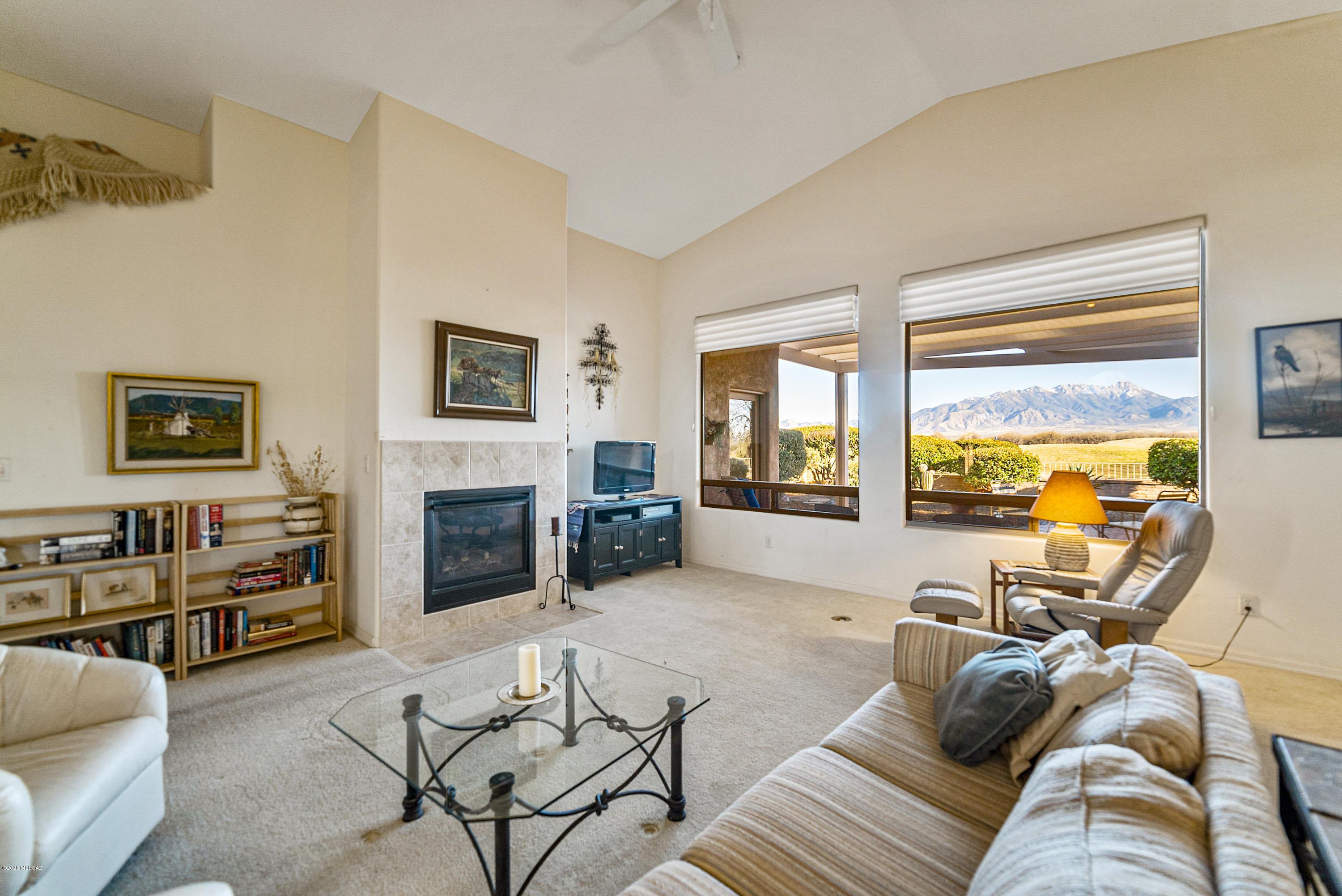 2837 S Greenside Place