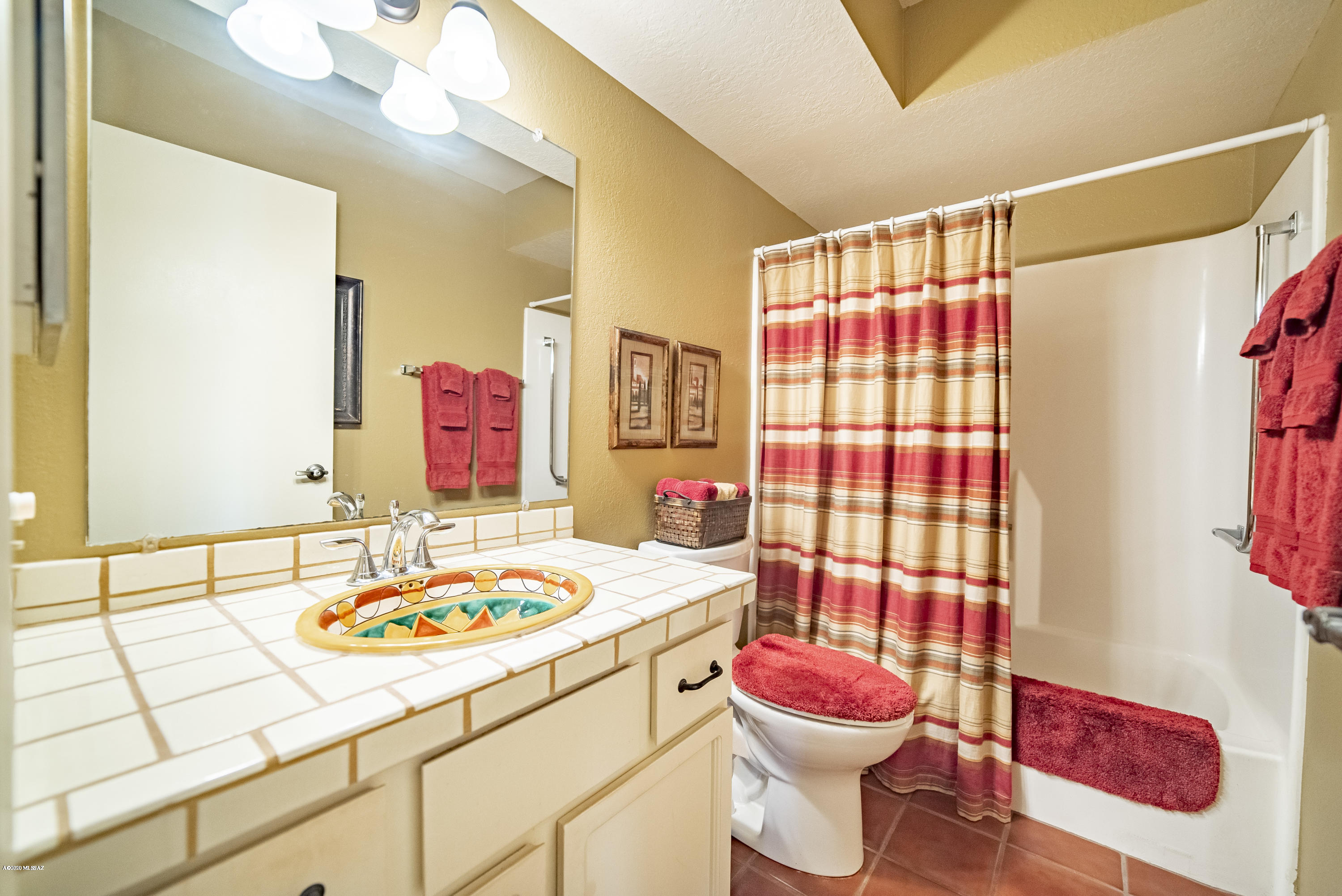 1390 N Paseo De Golf