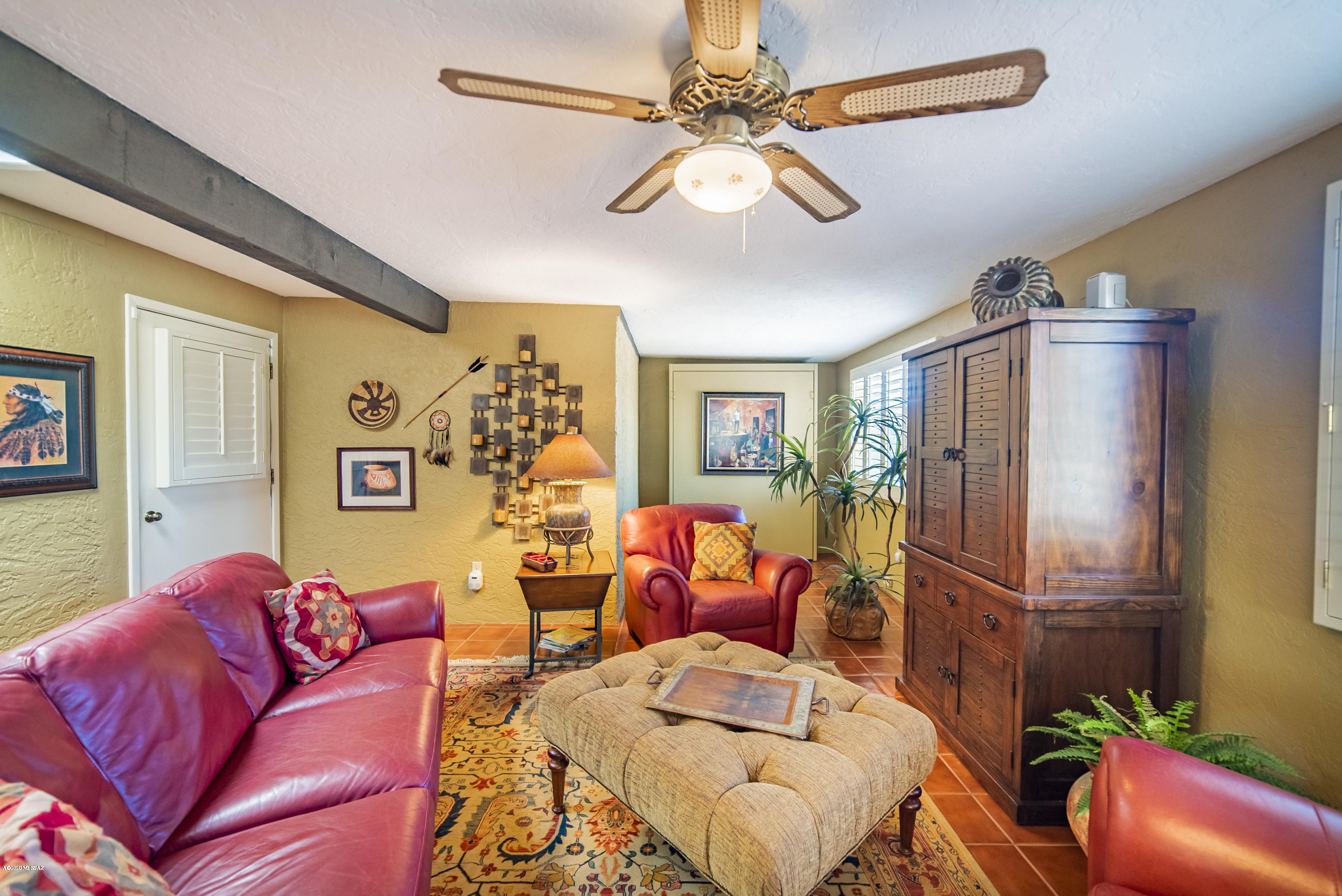 1390 N Paseo De Golf