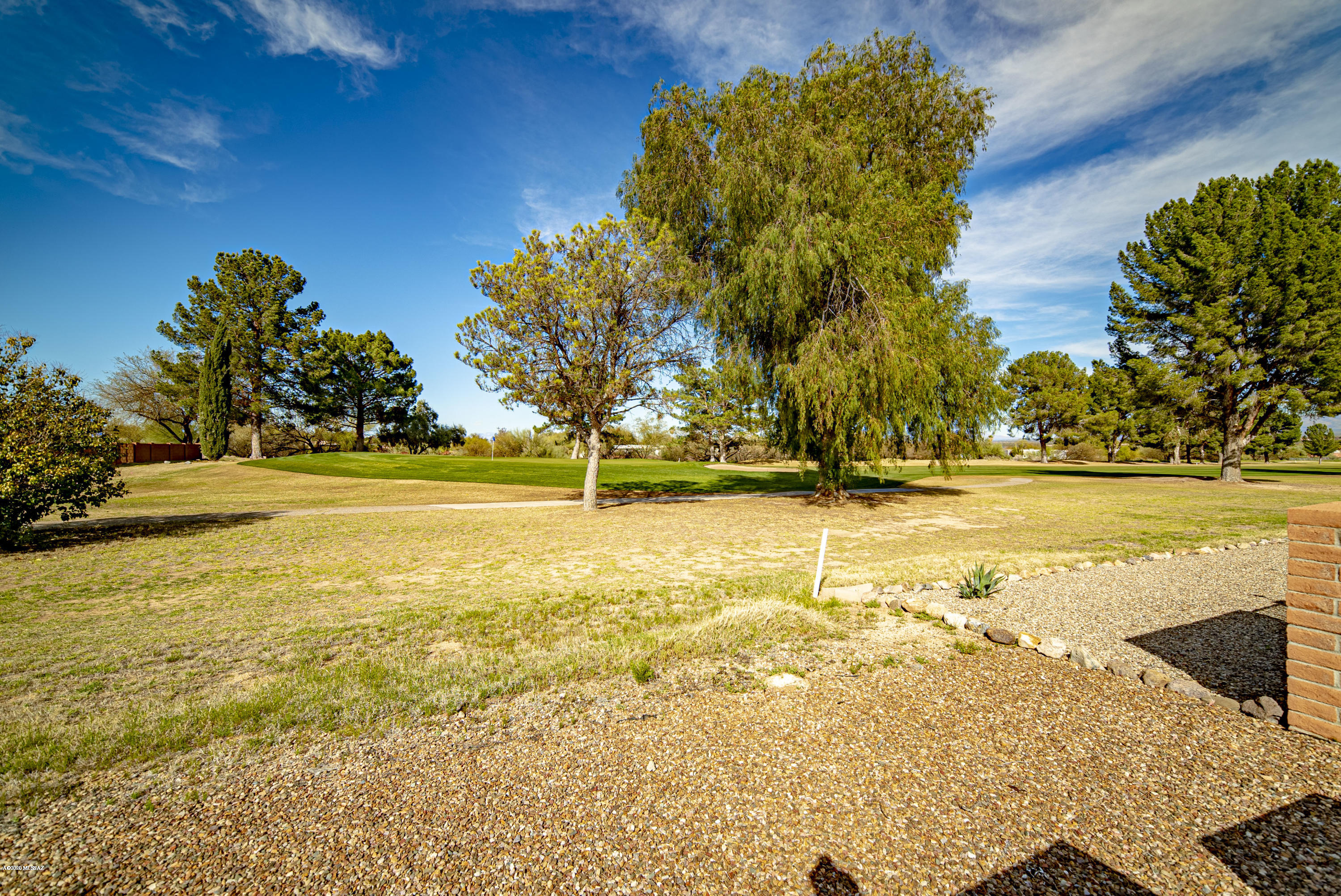 1390 N Paseo De Golf