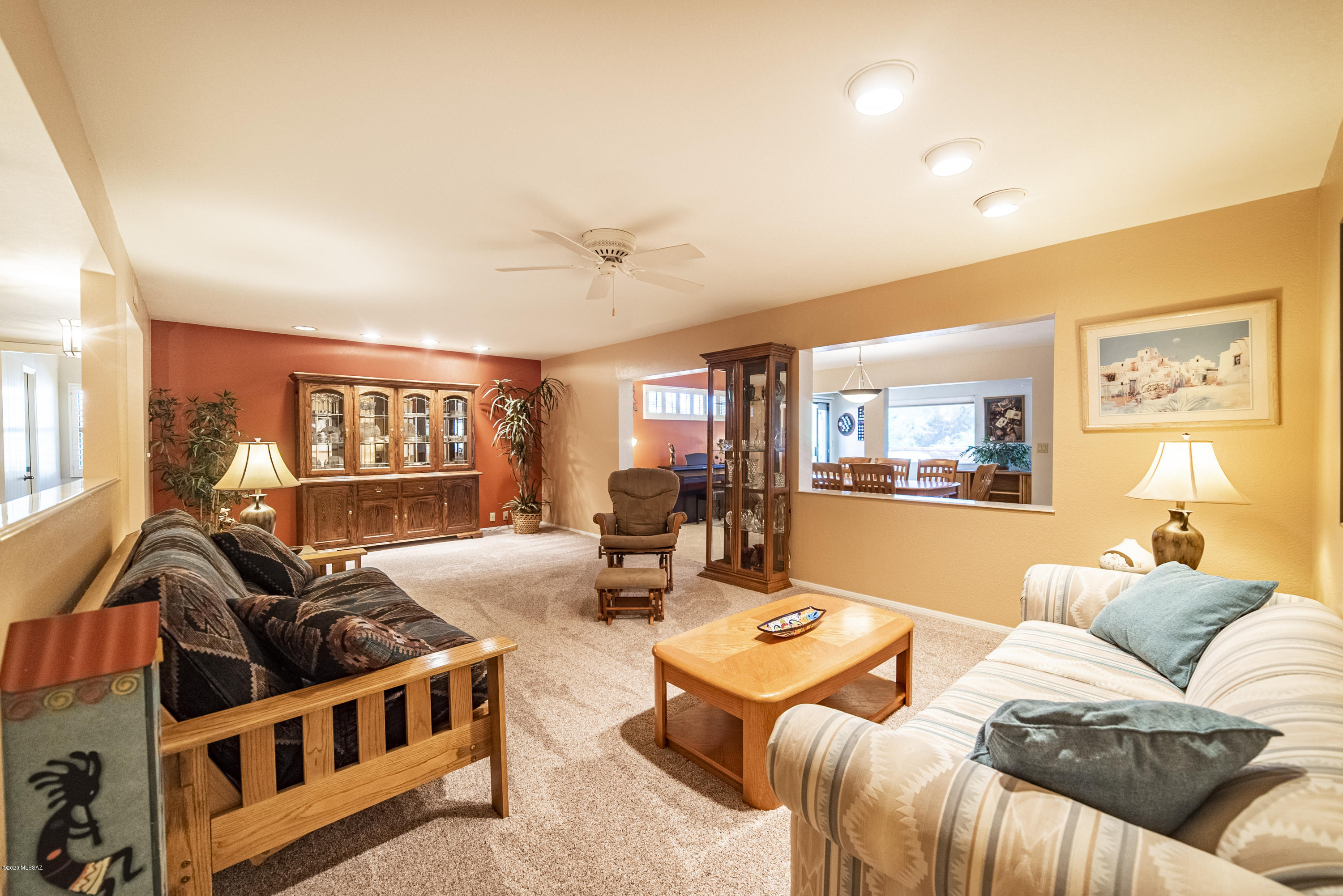 310 E Paseo Chuparosas