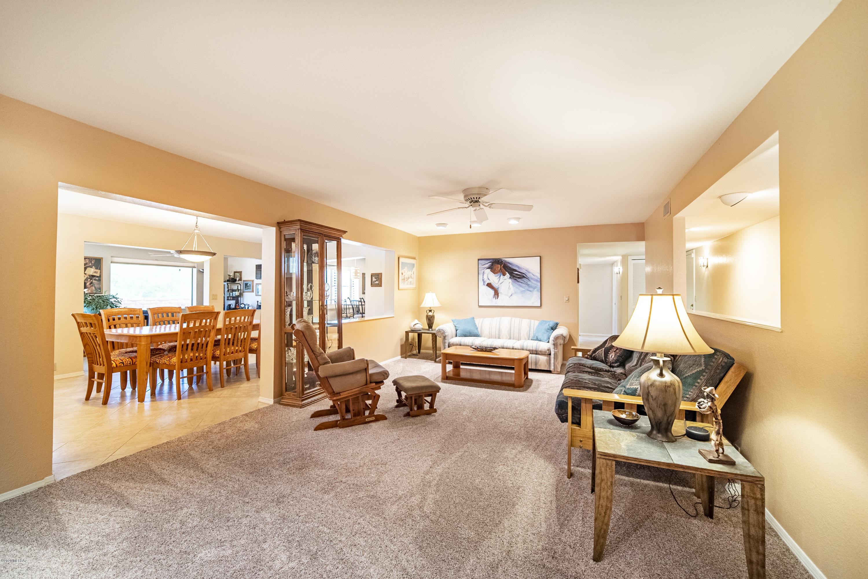 310 E Paseo Chuparosas