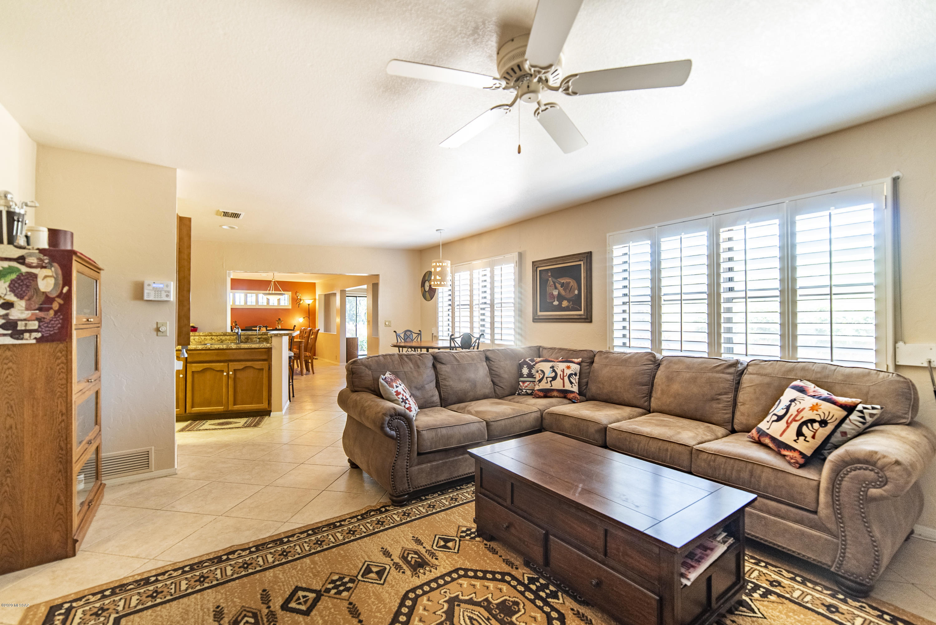 310 E Paseo Chuparosas