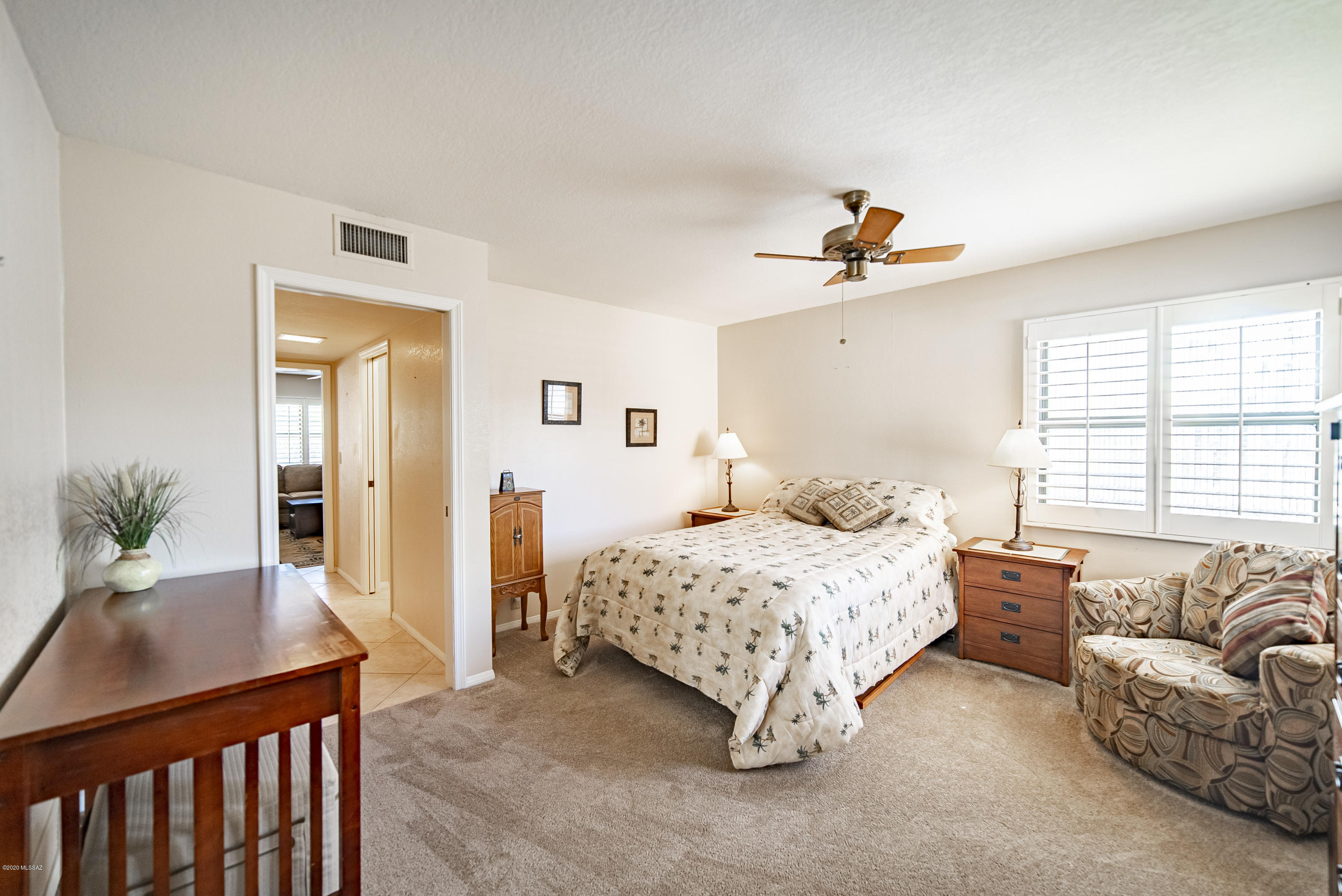 310 E Paseo Chuparosas