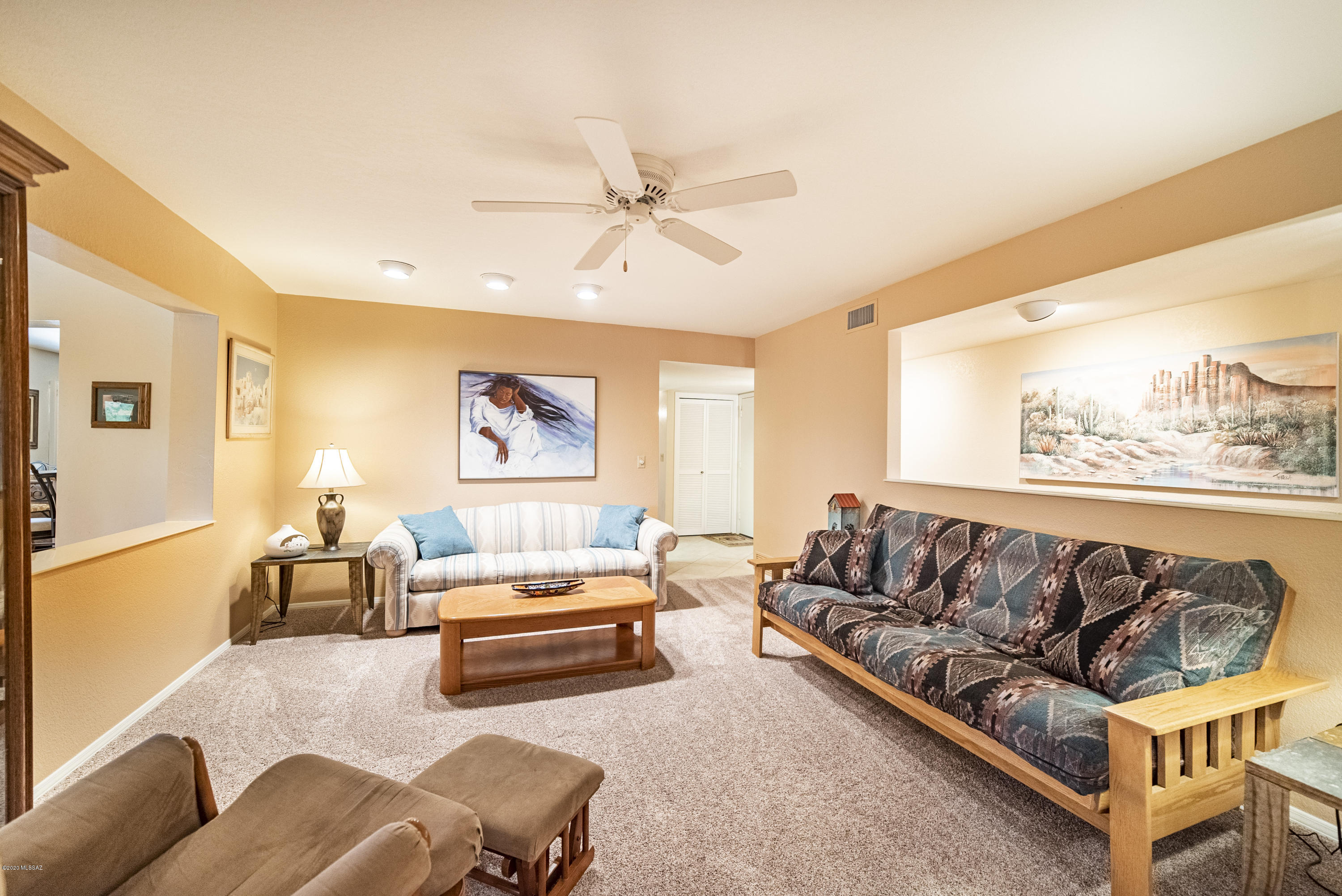 310 E Paseo Chuparosas