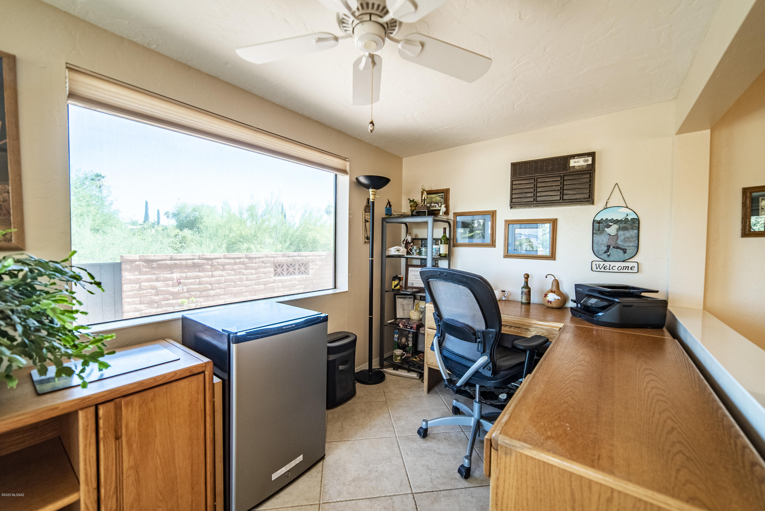 310 E Paseo Chuparosas