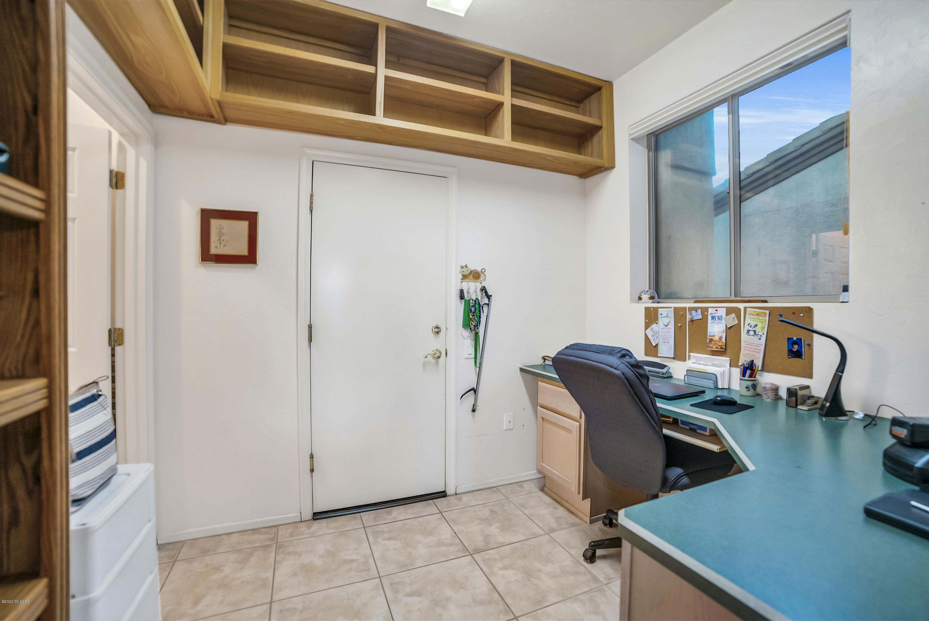 4701 S Fairfax Drive