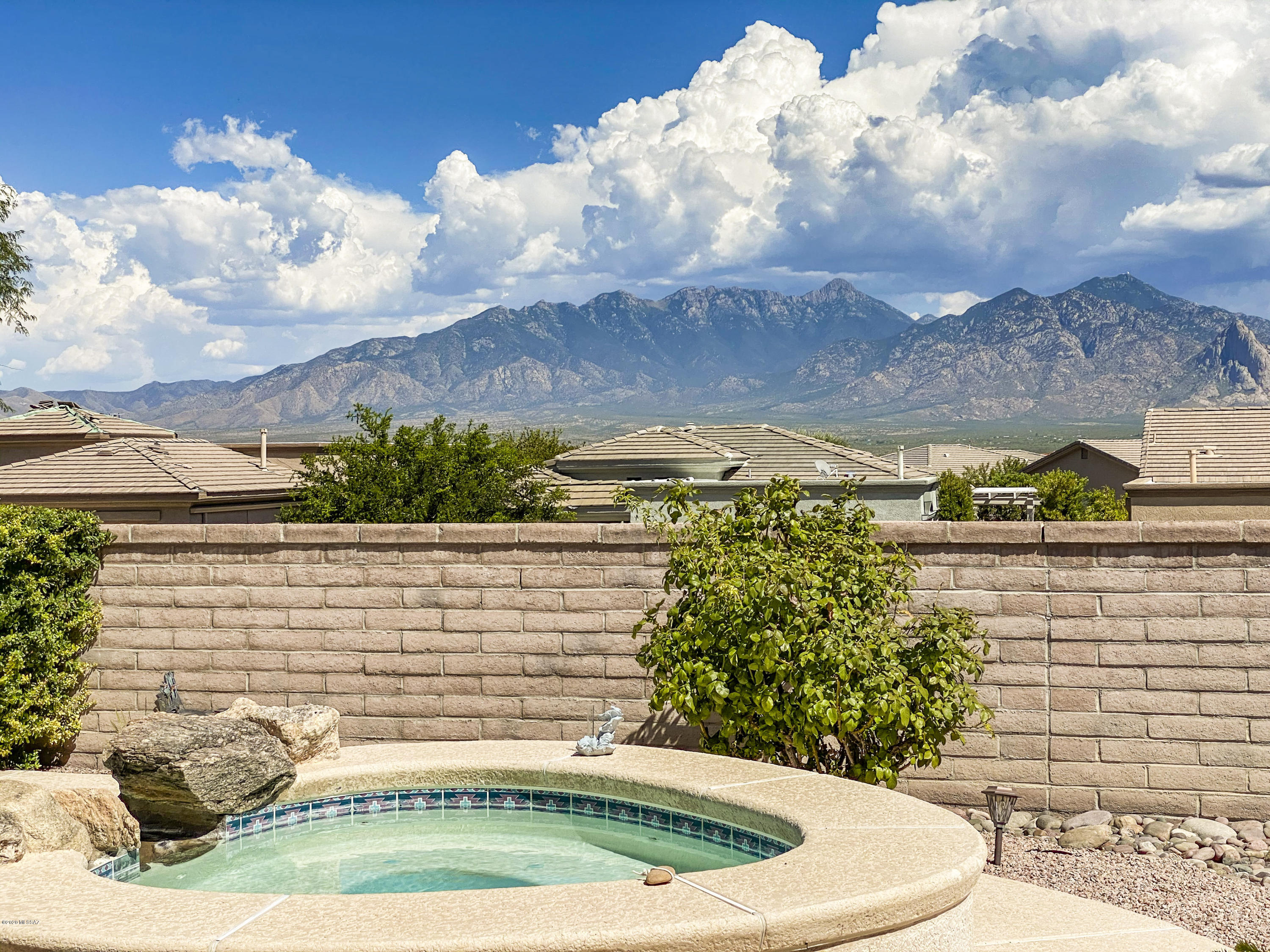 4701 S Fairfax Drive