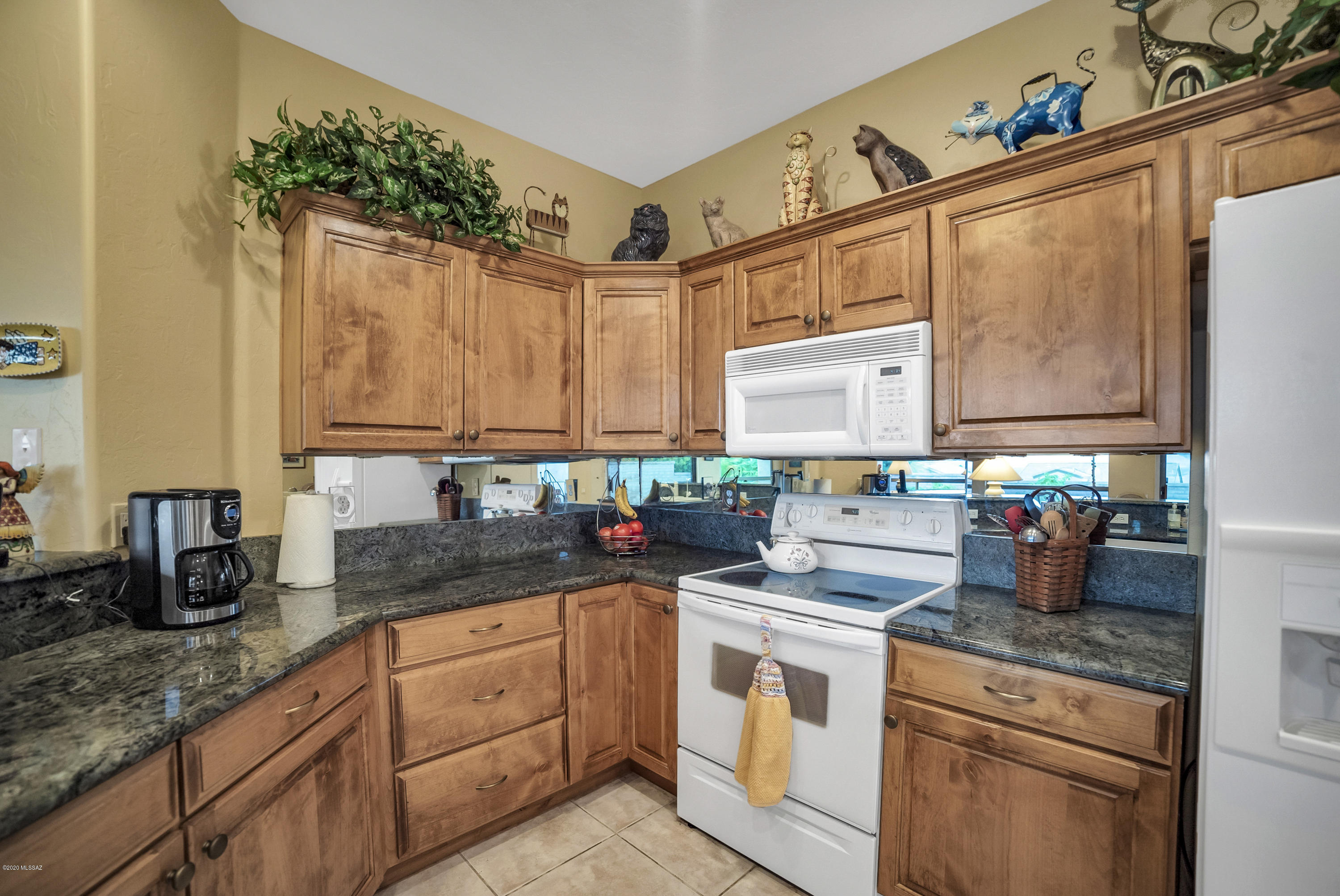 4701 S Fairfax Drive