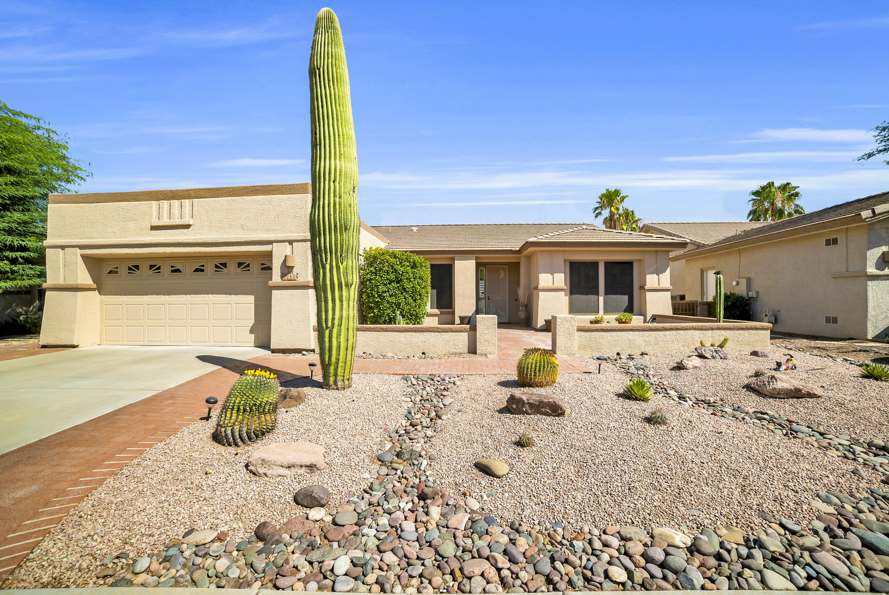 4701 S Fairfax Drive