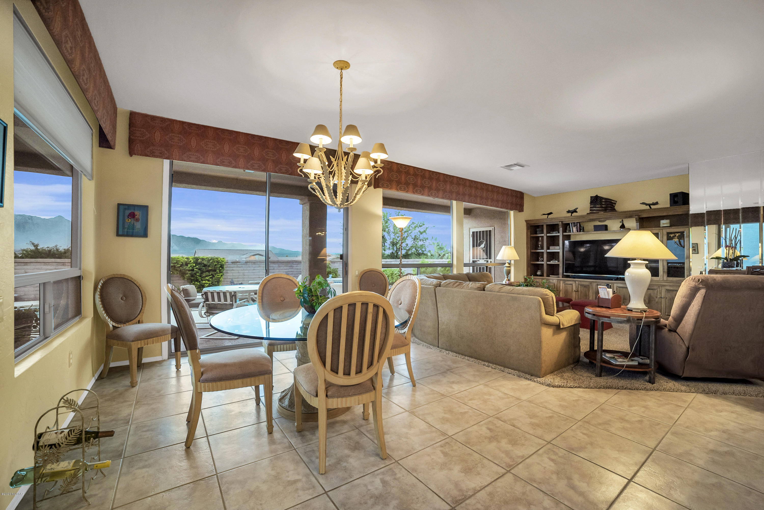 4701 S Fairfax Drive