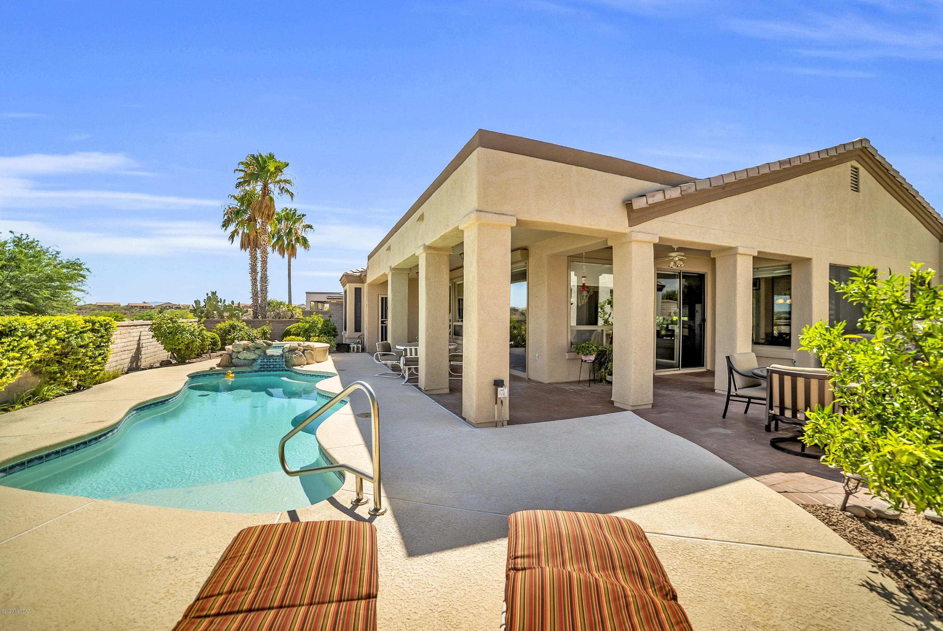 4701 S Fairfax Drive