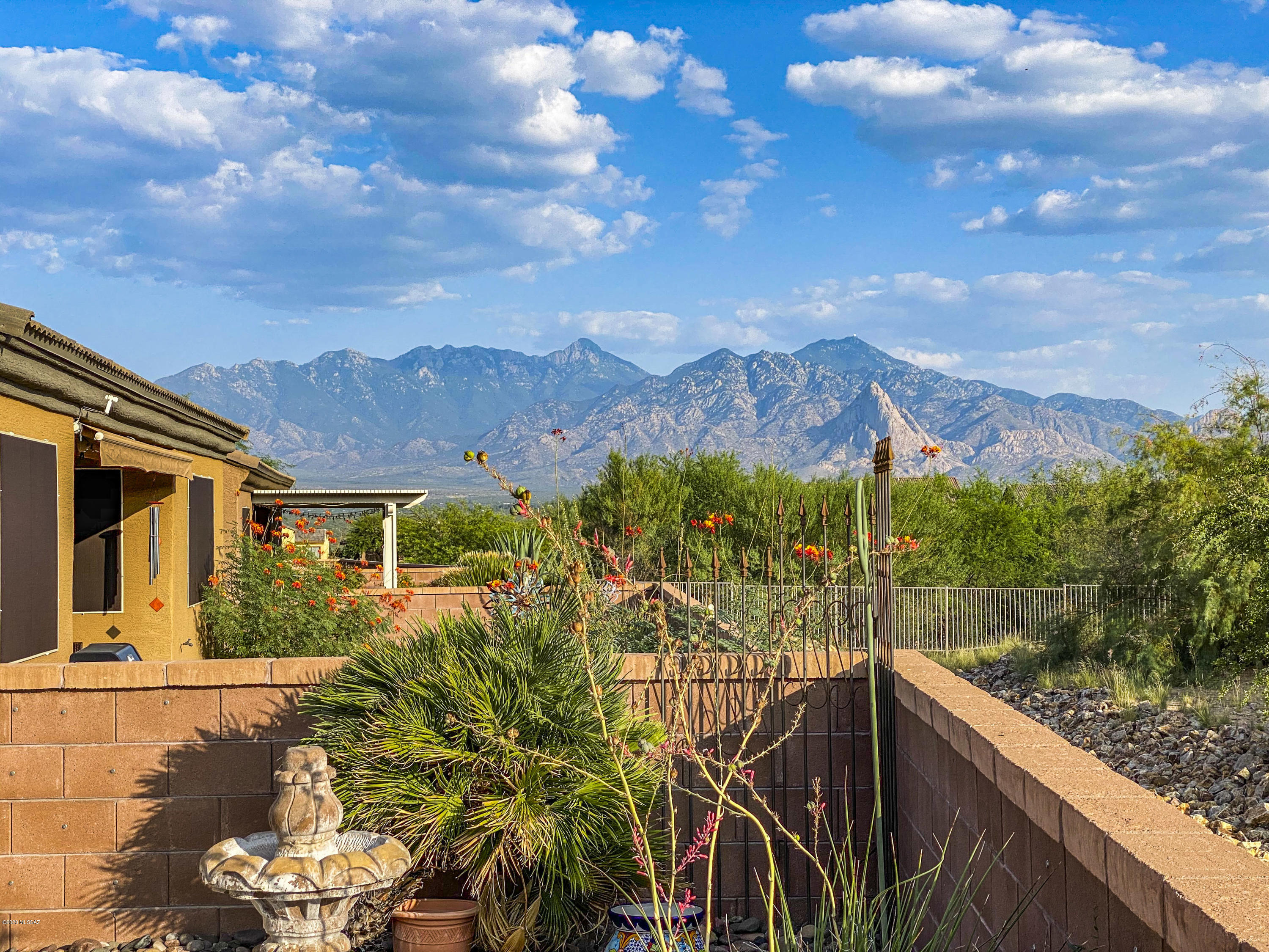 2059 W Demetrie Canyon Drive