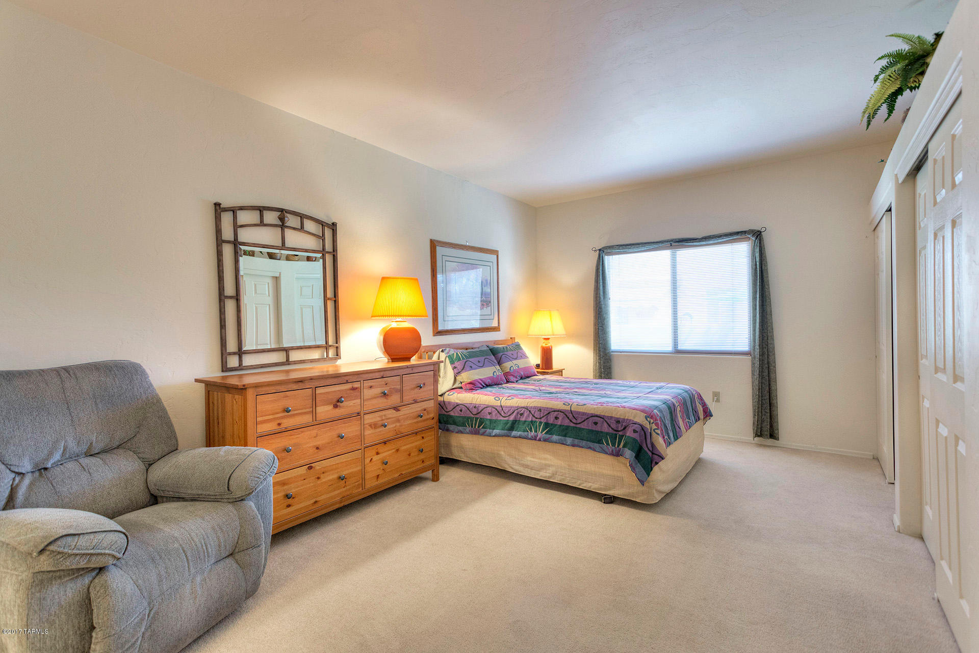 840 W Via Rio Fuerte