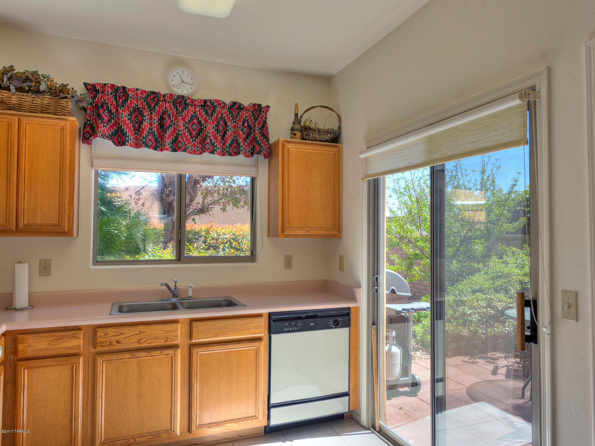 840 W Via Rio Fuerte